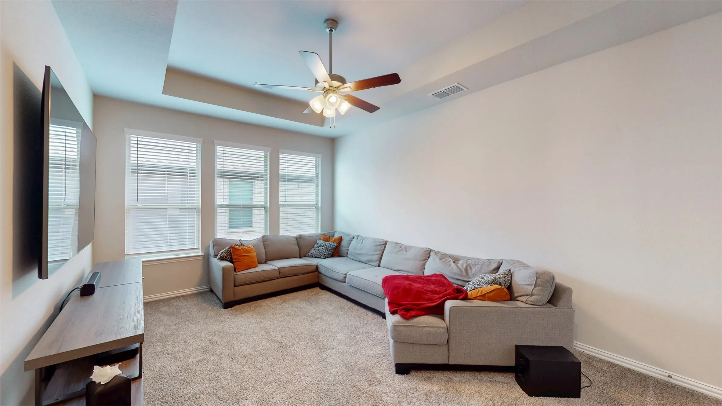 Single Family Residence For Sale in Ellis County , 1804 Gristmill Drive, Mansfield, Texas 76063, 4 Bedroom, 3 Bathroom, 2 Garage spaces, 2,797 Sqft, built in 2020, mls#21282418, Real Estate Agent in Mansfield, Homes For Sale in Ellis county, Homes For Sale in Mansfield, Realtor in Mansfield Texas, Real Estate Brokerage Independent Realty Texas, Luminita Cordes Realtor