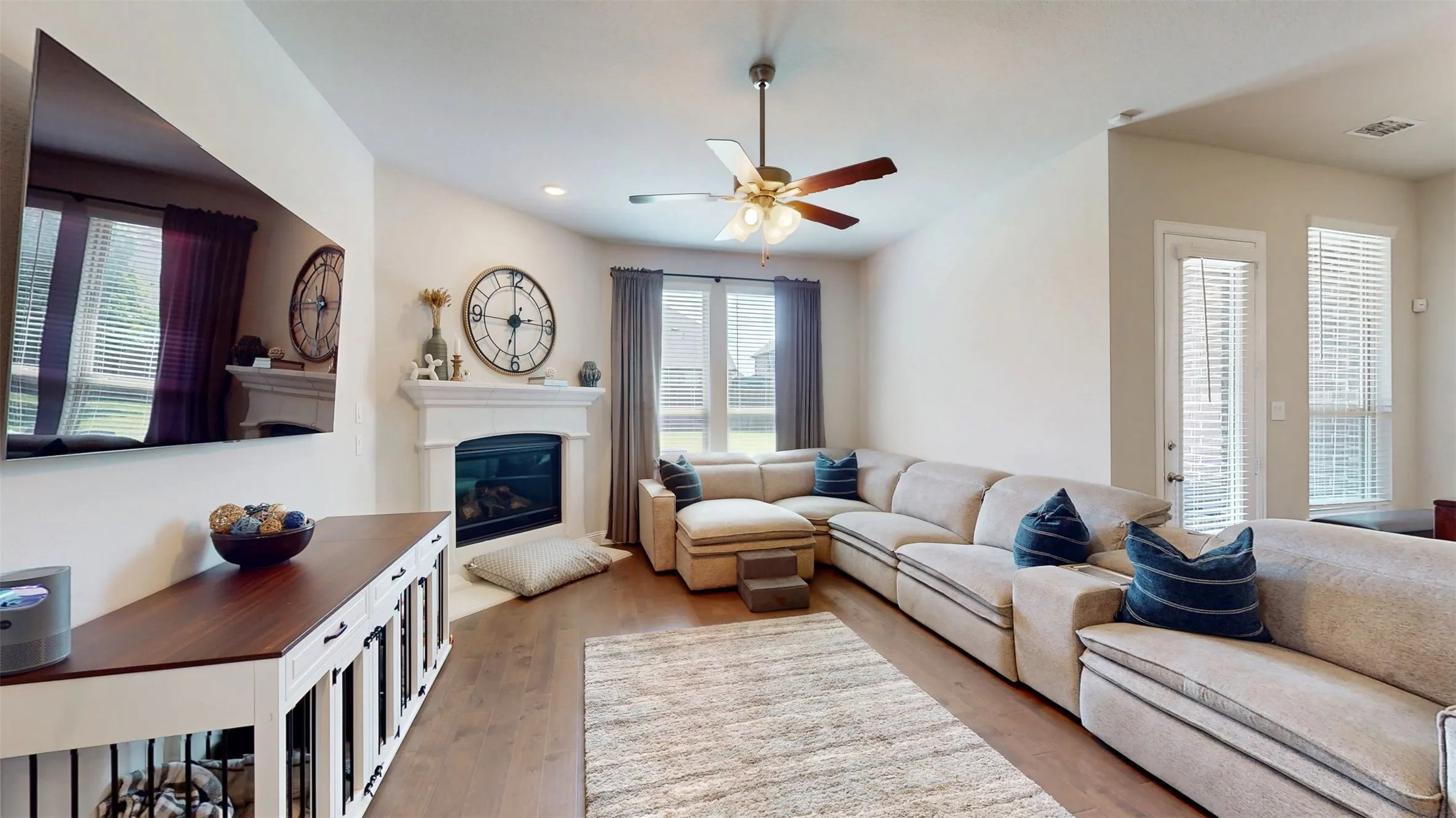 Single Family Residence For Sale in Ellis County , 1804 Gristmill Drive, Mansfield, Texas 76063, 4 Bedroom, 3 Bathroom, 2 Garage spaces, 2,797 Sqft, built in 2020, mls#21282418, Real Estate Agent in Mansfield, Homes For Sale in Ellis county, Homes For Sale in Mansfield, Realtor in Mansfield Texas, Real Estate Brokerage Independent Realty Texas, Luminita Cordes Realtor