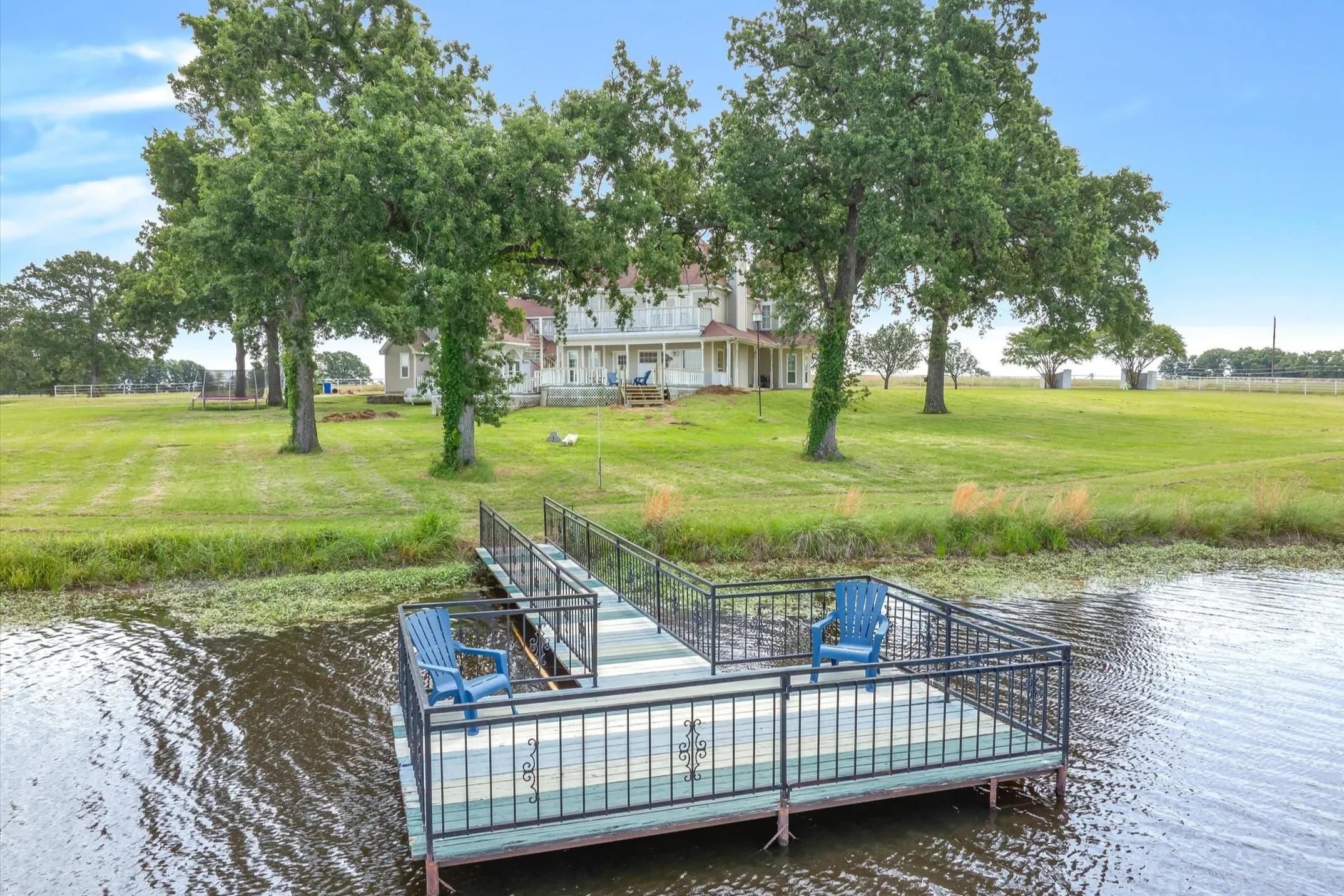 Single Family Residence For Sale in Van Zandt County , 2364 VZ County Road 2128, Wills Point, Texas 75169, 4 Bedroom, 3 Bathroom, 2 Garage spaces, 3,756 Sqft, built in 1997, mls#21288681, Real Estate Agent in Wills Point, Homes For Sale in Van Zandt county, Homes For Sale in Wills Point, Realtor in Wills Point Texas, Real Estate Brokerage Independent Realty Texas, Luminita Cordes Realtor