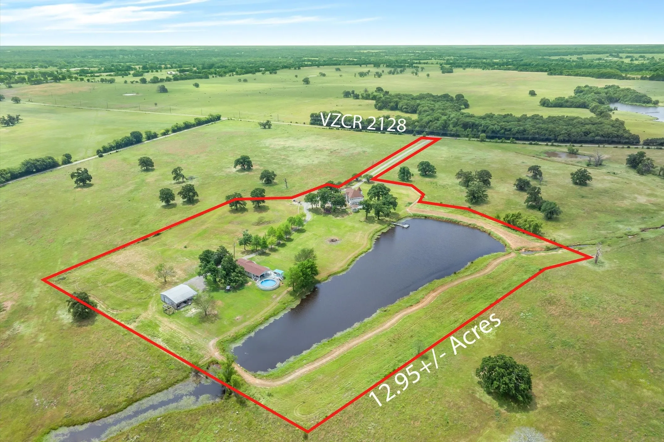 Single Family Residence For Sale in Van Zandt County , 2364 VZ County Road 2128, Wills Point, Texas 75169, 4 Bedroom, 3 Bathroom, 2 Garage spaces, 3,756 Sqft, built in 1997, mls#21288681, Real Estate Agent in Wills Point, Homes For Sale in Van Zandt county, Homes For Sale in Wills Point, Realtor in Wills Point Texas, Real Estate Brokerage Independent Realty Texas, Luminita Cordes Realtor