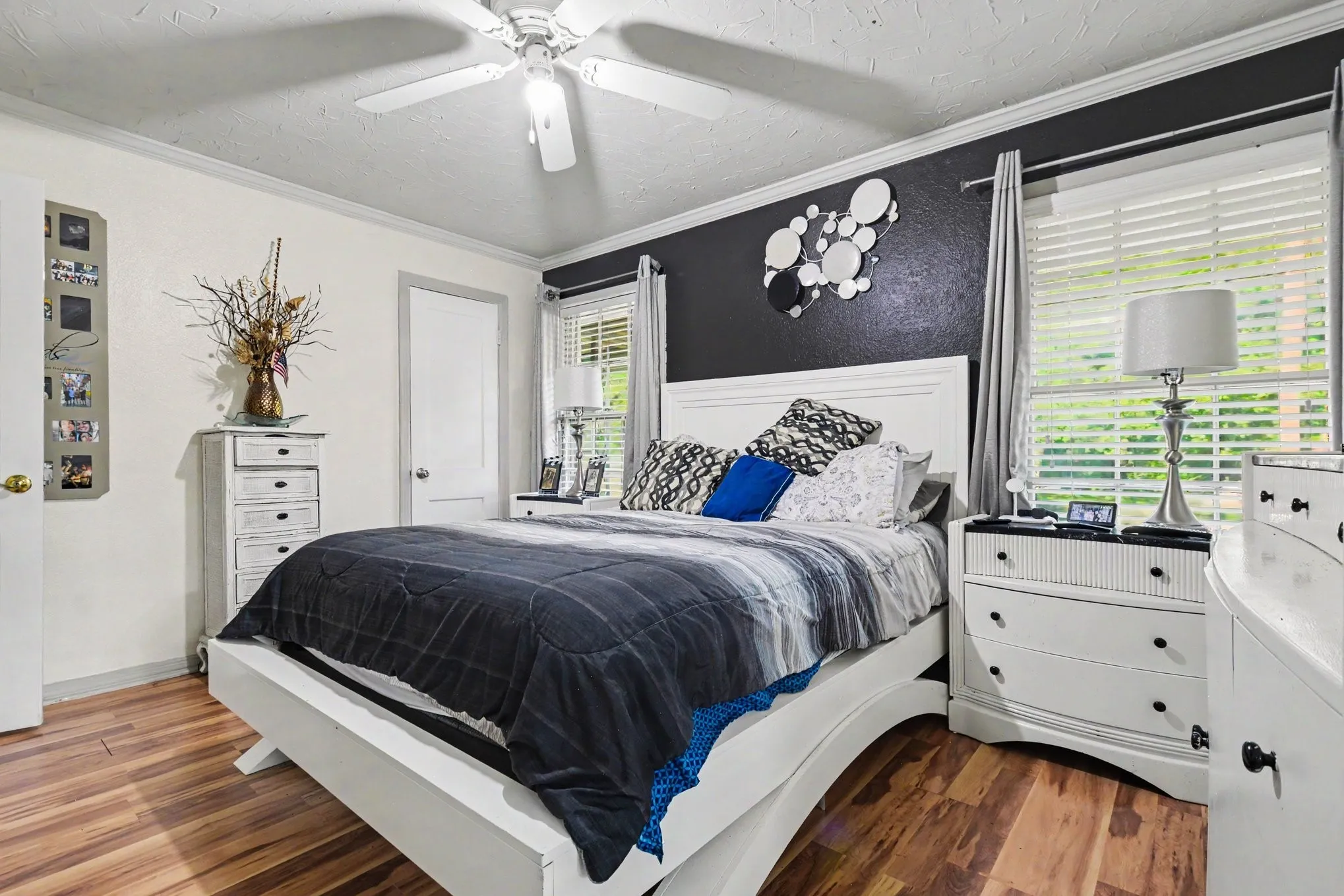 Single Family Residence For Sale in Dallas County , 1003 Ash Street, Irving, Texas 75060, 4 Bedroom, 3 Bathroom, Garage spaces, 1,584 Sqft, built in 1950, mls#21289658, Real Estate Agent in Irving, Homes For Sale in Dallas county, Homes For Sale in Irving, Realtor in Irving Texas, Real Estate Brokerage Independent Realty Texas, Luminita Cordes Realtor