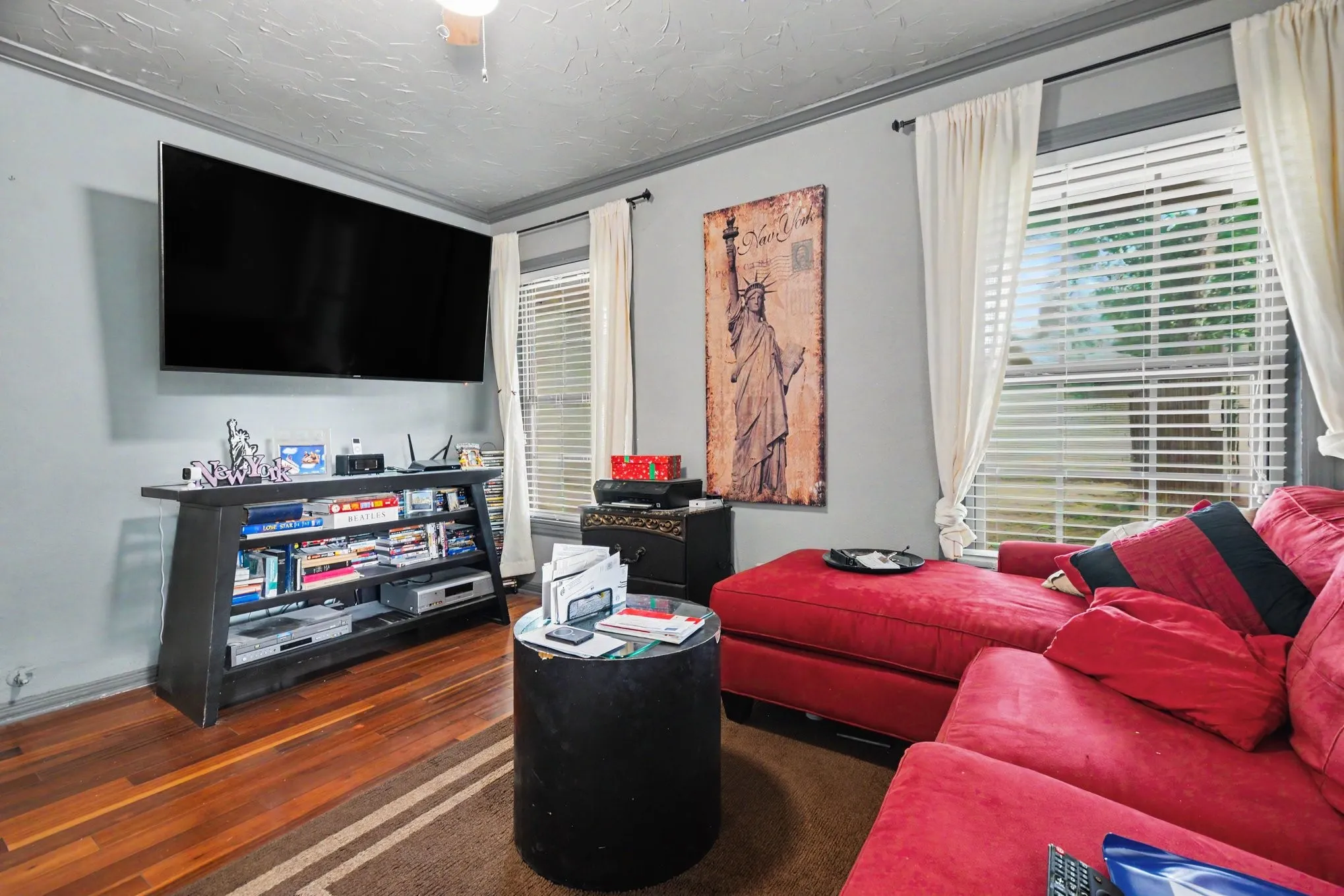 Single Family Residence For Sale in Dallas County , 1003 Ash Street, Irving, Texas 75060, 4 Bedroom, 3 Bathroom, Garage spaces, 1,584 Sqft, built in 1950, mls#21289658, Real Estate Agent in Irving, Homes For Sale in Dallas county, Homes For Sale in Irving, Realtor in Irving Texas, Real Estate Brokerage Independent Realty Texas, Luminita Cordes Realtor