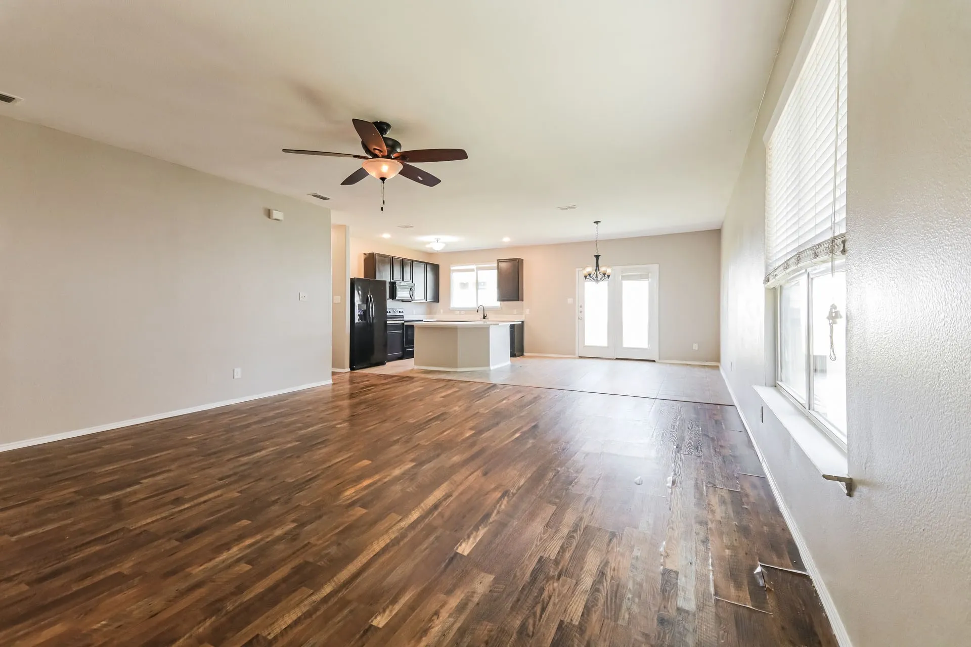 Single Family Residence For Sale in Denton County , 9109 Cranston Court, Providence Village, Texas 76227, 3 Bedroom, 2 Bathroom, 2 Garage spaces, 1,660 Sqft, built in 2013, mls#21284042, Real Estate Agent in Providence Village, Homes For Sale in Denton county, Homes For Sale in Providence Village, Realtor in Providence Village Texas, Real Estate Brokerage Independent Realty Texas, Luminita Cordes Realtor