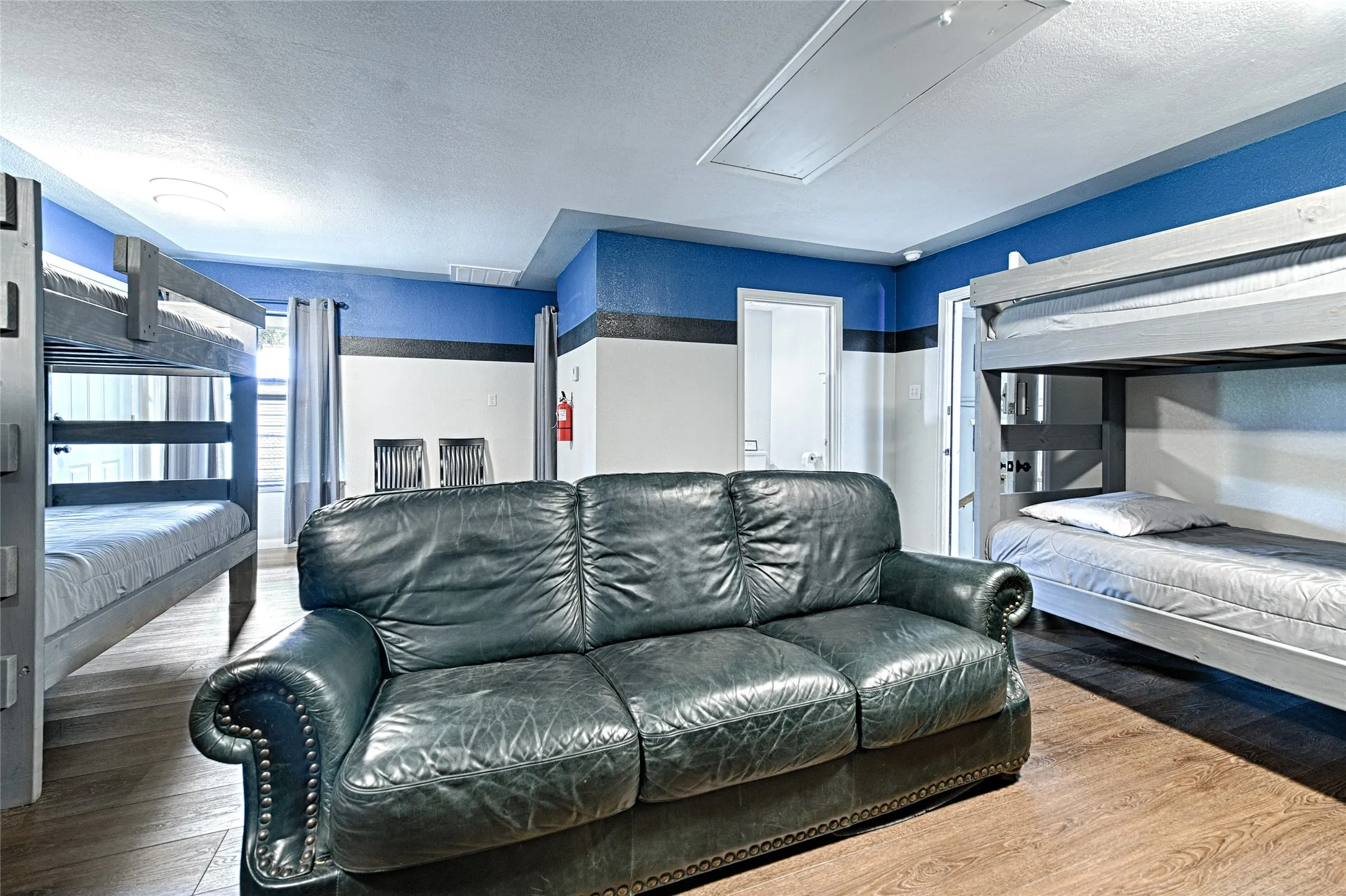 Bunkhouse - 8 beds
