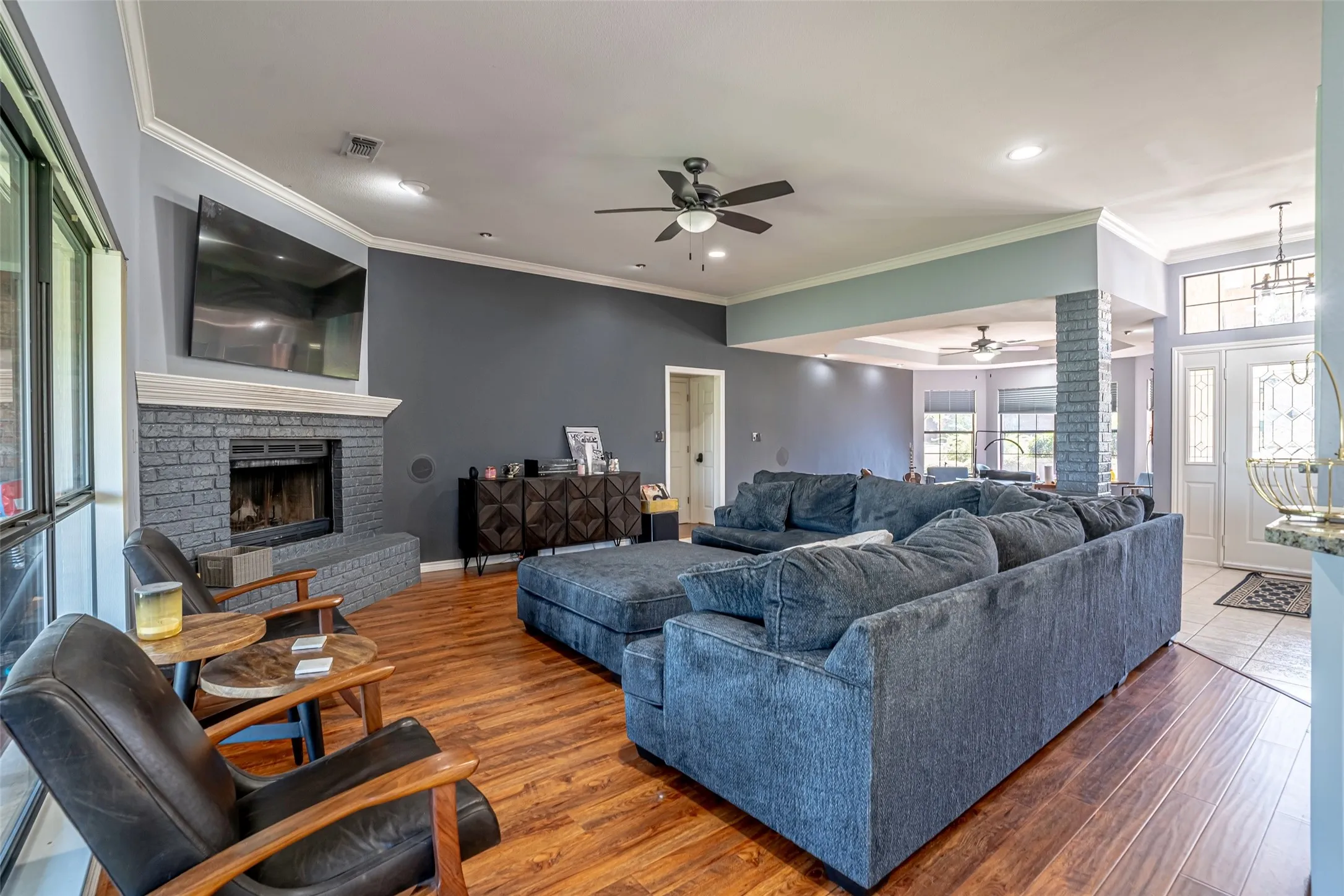 Single Family Residence For Sale in Hood County , 5607 Wedgefield Road, Granbury, Texas 76049, 3 Bedroom, 3 Bathroom, 2 Garage spaces, 2,653 Sqft, built in 1994, mls#21289745, Real Estate Agent in Granbury, Homes For Sale in Hood county, Homes For Sale in Granbury, Realtor in Granbury Texas, Real Estate Brokerage Independent Realty Texas, Luminita Cordes Realtor
