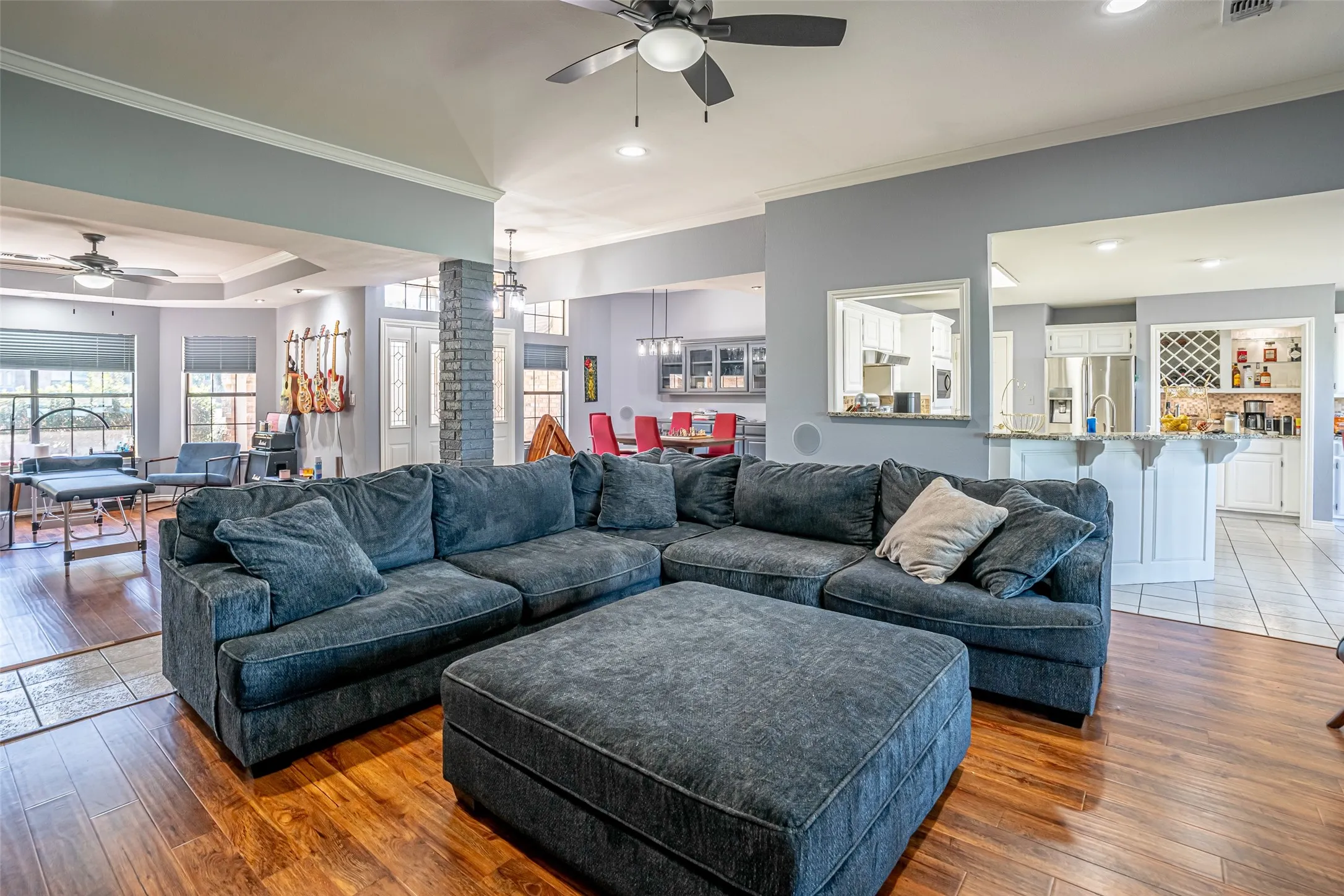Single Family Residence For Sale in Hood County , 5607 Wedgefield Road, Granbury, Texas 76049, 3 Bedroom, 3 Bathroom, 2 Garage spaces, 2,653 Sqft, built in 1994, mls#21289745, Real Estate Agent in Granbury, Homes For Sale in Hood county, Homes For Sale in Granbury, Realtor in Granbury Texas, Real Estate Brokerage Independent Realty Texas, Luminita Cordes Realtor
