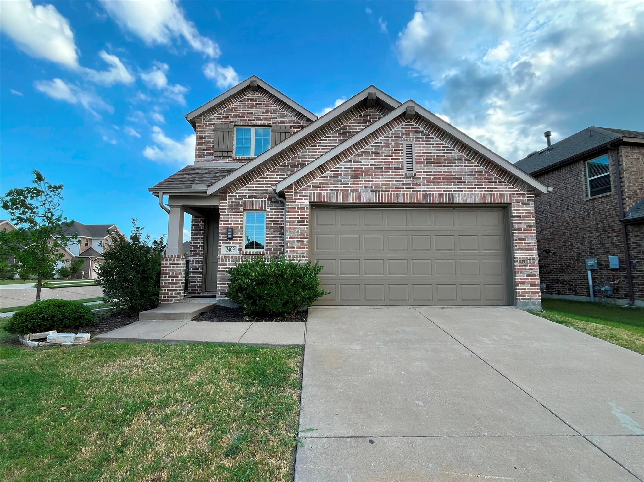 Single Family Residence For Sale in Kaufman County , 2409 San Marcos Drive, Forney, Texas 75126, 5 Bedroom, 3 Bathroom, 2 Garage spaces, 2,613 Sqft, built in 2019, mls#21289744, Real Estate Agent in Forney, Homes For Sale in Kaufman county, Homes For Sale in Forney, Realtor in Forney Texas, Real Estate Brokerage Independent Realty Texas, Luminita Cordes Realtor