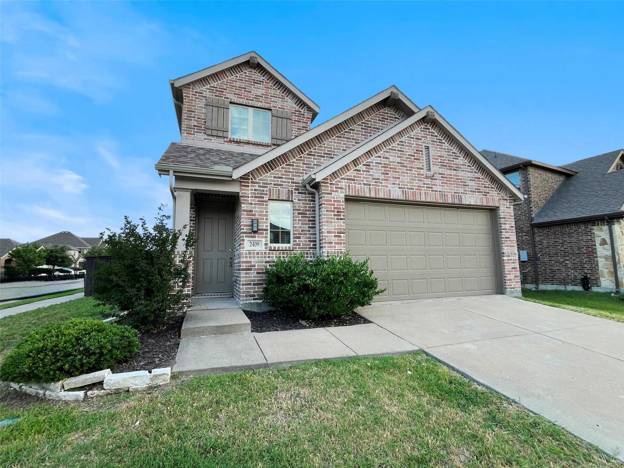 Single Family Residence For Sale in Kaufman County , 2409 San Marcos Drive, Forney, Texas 75126, 5 Bedroom, 3 Bathroom, 2 Garage spaces, 2,613 Sqft, built in 2019, mls#21289744, Real Estate Agent in Forney, Homes For Sale in Kaufman county, Homes For Sale in Forney, Realtor in Forney Texas, Real Estate Brokerage Independent Realty Texas, Luminita Cordes Realtor