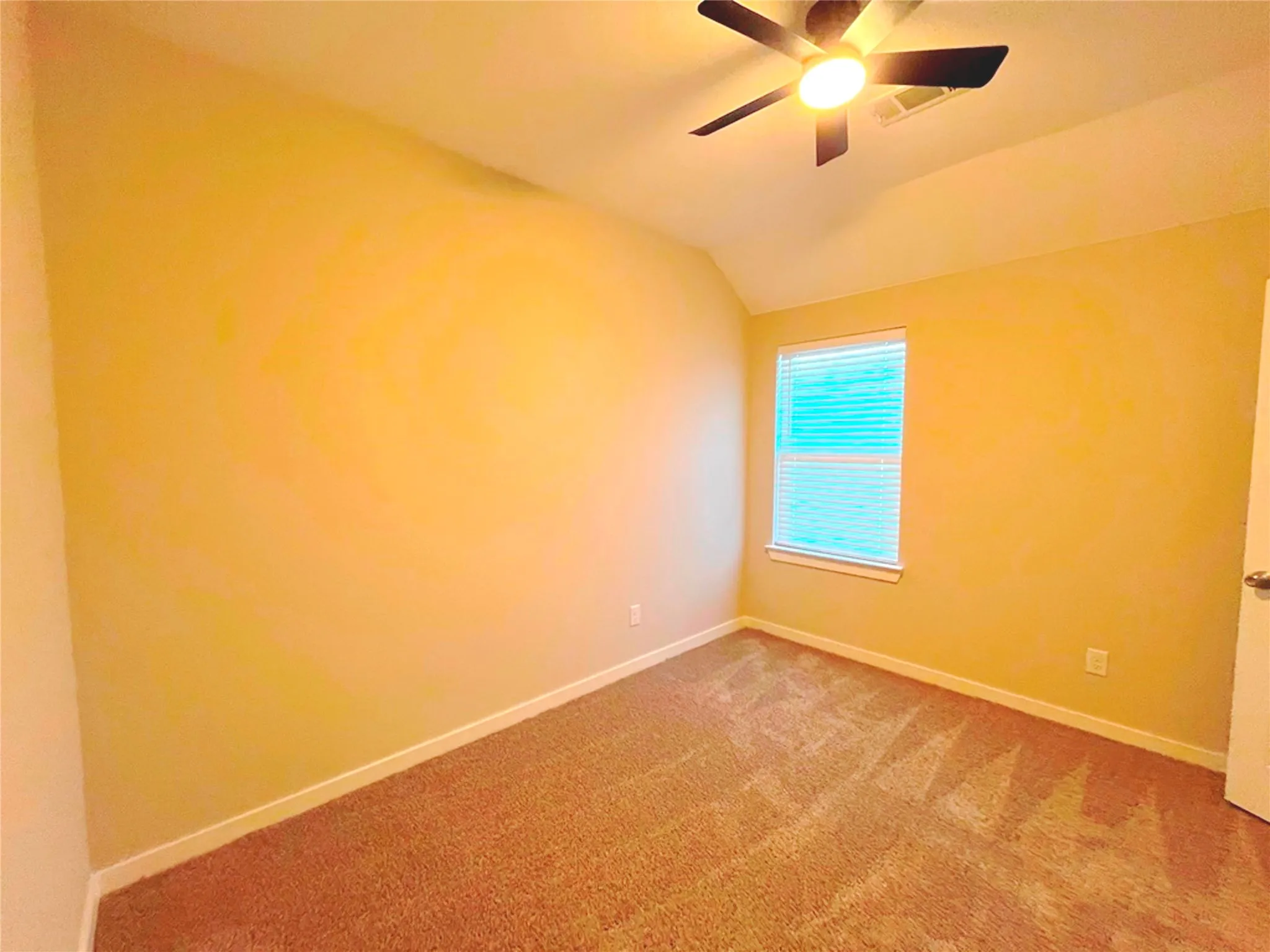 Single Family Residence For Sale in Kaufman County , 2409 San Marcos Drive, Forney, Texas 75126, 5 Bedroom, 3 Bathroom, 2 Garage spaces, 2,613 Sqft, built in 2019, mls#21289744, Real Estate Agent in Forney, Homes For Sale in Kaufman county, Homes For Sale in Forney, Realtor in Forney Texas, Real Estate Brokerage Independent Realty Texas, Luminita Cordes Realtor