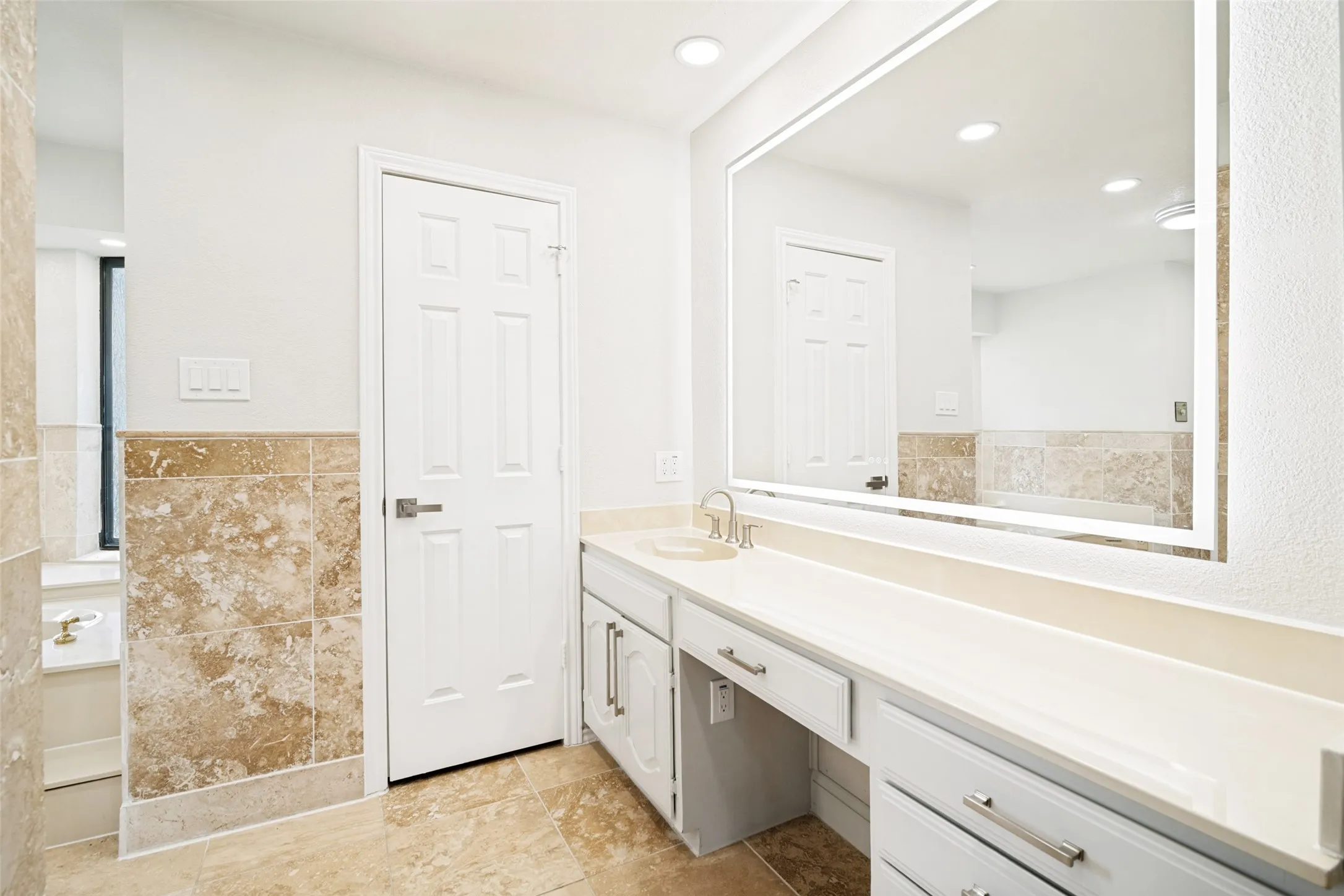 Single Family Residence For Sale in Rockwall County , 961 FM 1139, Mclendon Chisholm, Texas 75032, 5 Bedrooms, 4 Bathrooms, 3 Garage spaces, 4,581 Sqft, built in 1983, Price $2,775,000, mls#21289750, Real Estate Agent in Mclendon Chisholm, Homes For Sale in Rockwall county, Homes For Sale in Mclendon Chisholm, Realtor in Mclendon Chisholm Texas, Real Estate Brokerage Independent Realty Texas, Luminita Cordes Realtor