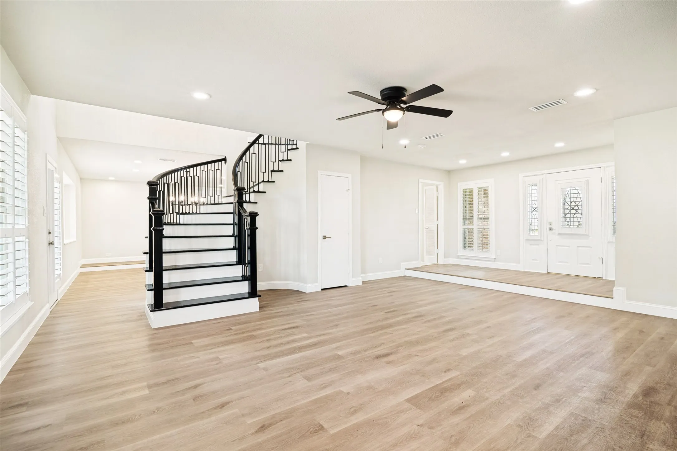 Single Family Residence For Sale in Rockwall County , 961 FM 1139, Mclendon Chisholm, Texas 75032, 5 Bedrooms, 4 Bathrooms, 3 Garage spaces, 4,581 Sqft, built in 1983, Price $2,775,000, mls#21289750, Real Estate Agent in Mclendon Chisholm, Homes For Sale in Rockwall county, Homes For Sale in Mclendon Chisholm, Realtor in Mclendon Chisholm Texas, Real Estate Brokerage Independent Realty Texas, Luminita Cordes Realtor