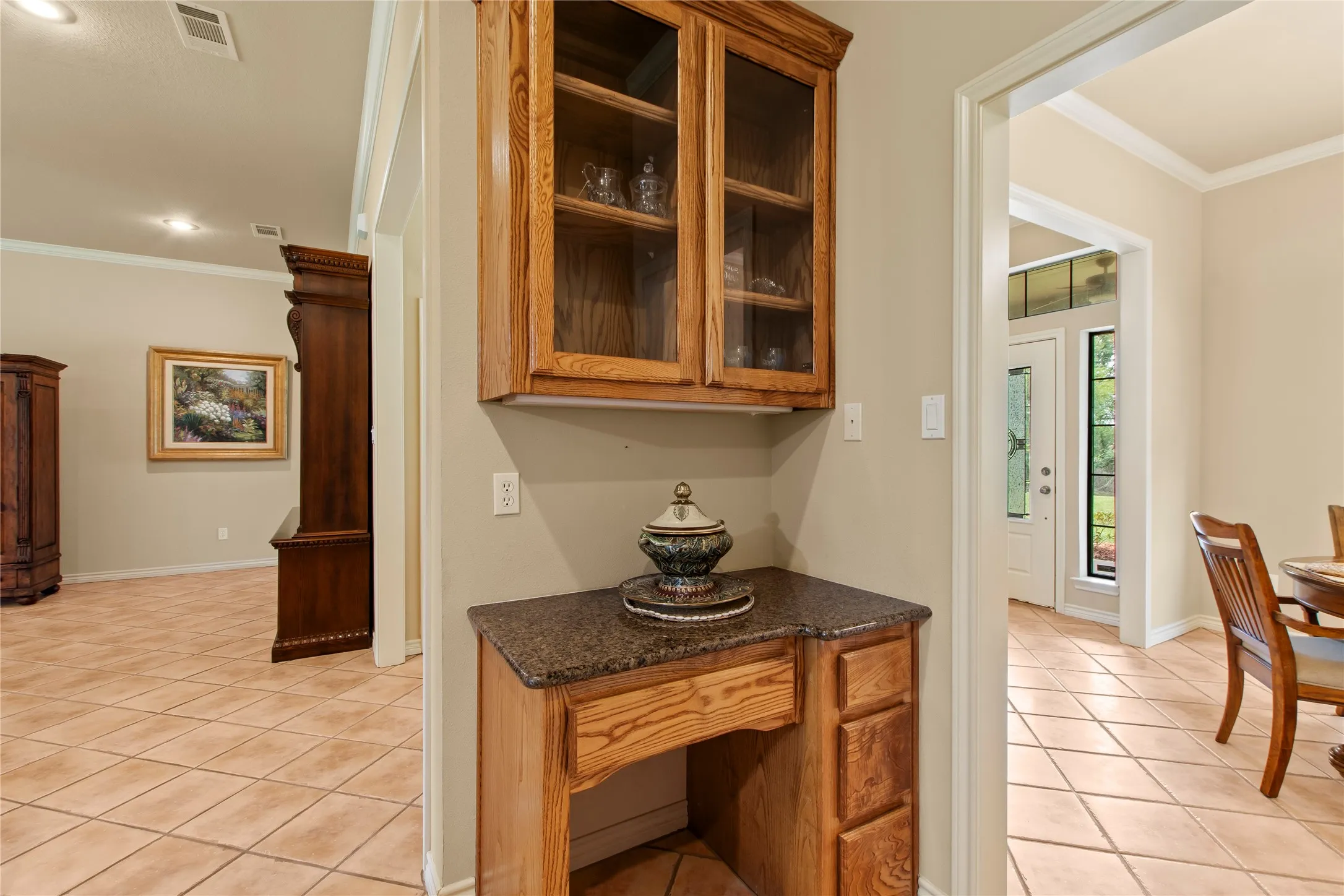 Small Desk Area in Between Kitchen and Formal Dining