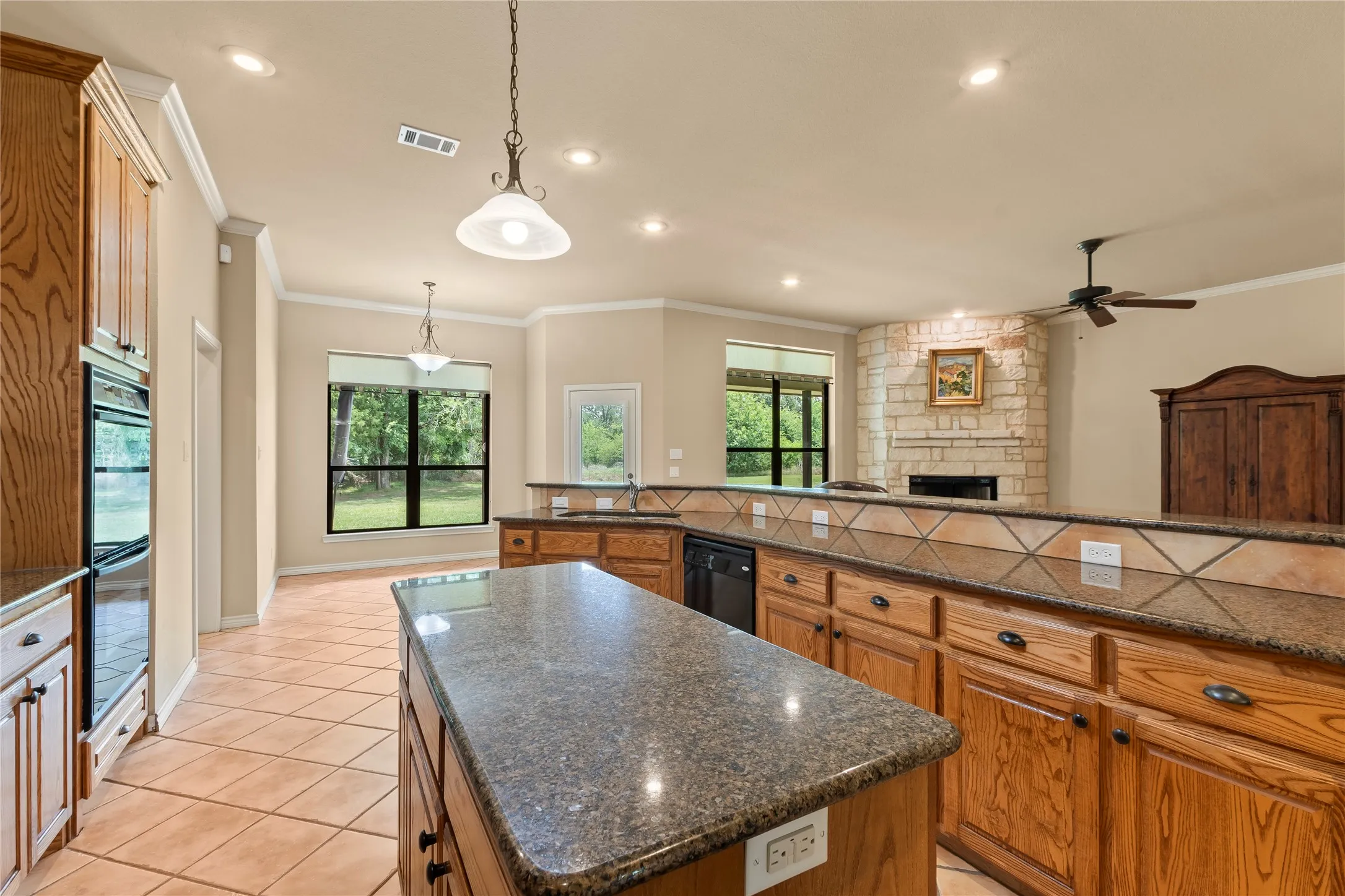 Well-Appointed Kitchen with Granite Countertops