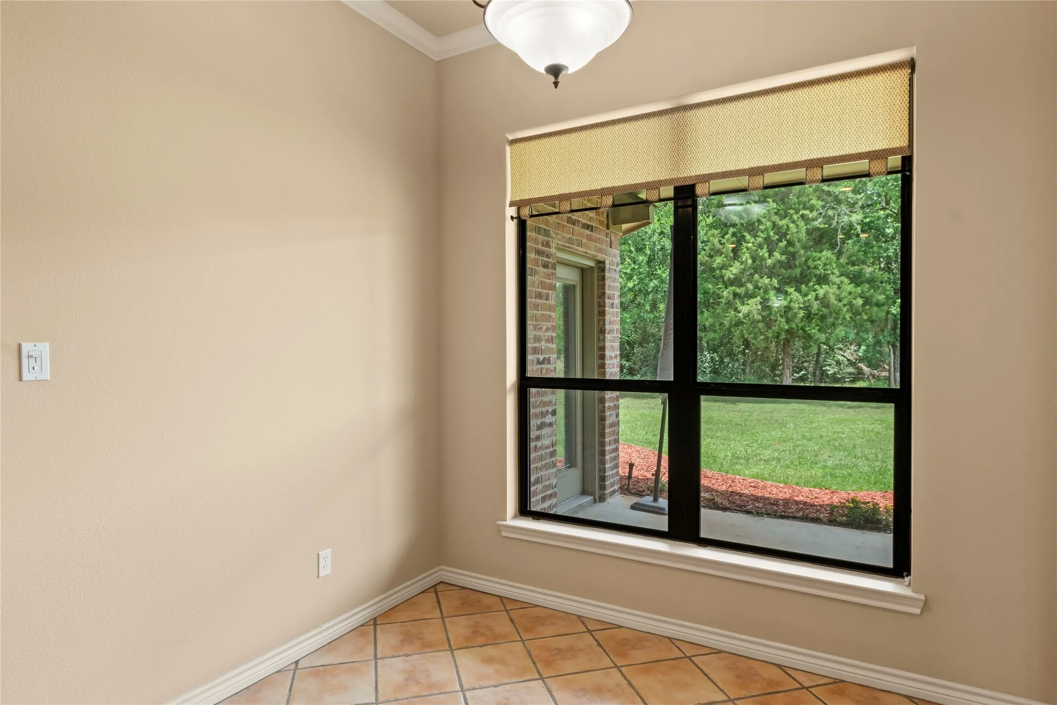 Breakfast Nook Overlooking the Backyard