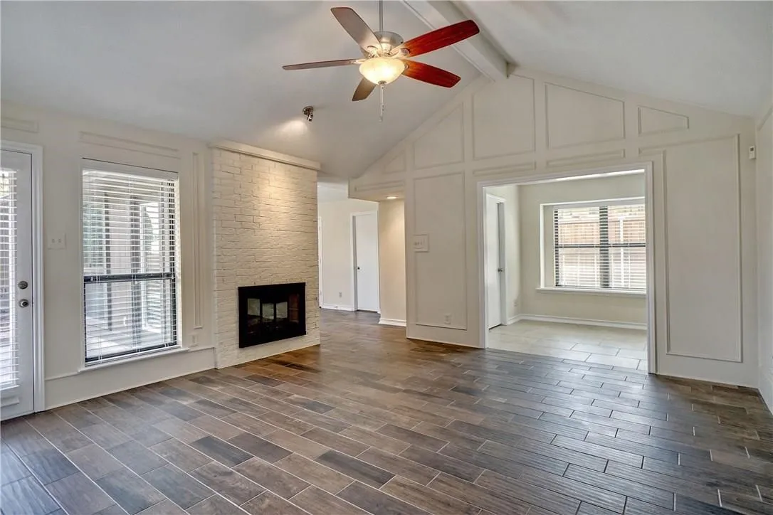 Single Family Residence For Rent in Dallas County , 753 Eagle Drive, Coppell, Texas 75019, 3 Bedrooms, 3 Bathrooms, 2 Garage spaces, 1,754 Sqft, built in 1984, Price $2,900, mls#21241462, Real Estate Agent in Coppell, Homes For Rent in Dallas county, Homes For Rent in Coppell, Realtor in Coppell Texas, Real Estate Brokerage Independent Realty Texas, Luminita Cordes Realtor