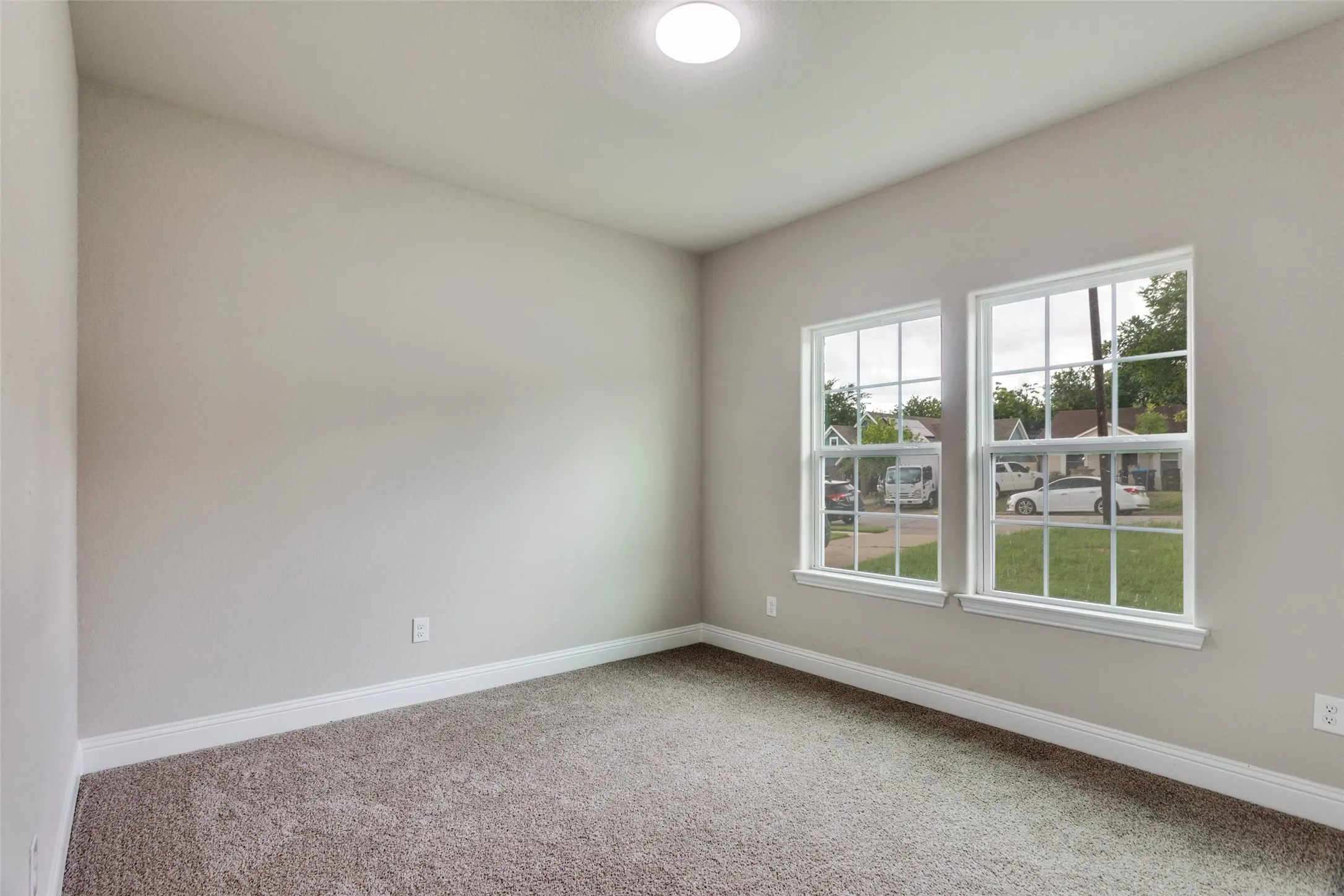 Single Family Residence For Sale in Tarrant County , 5520 Goodman Avenue, Fort Worth, Texas 76107, 4 Bedroom, 2 Bathroom, 1 Garage spaces, 1,810 Sqft, built in 2023, mls#21289767, Real Estate Agent in Fort Worth, Homes For Sale in Tarrant county, Homes For Sale in Fort Worth, Realtor in Fort Worth Texas, Real Estate Brokerage Independent Realty Texas, Luminita Cordes Realtor