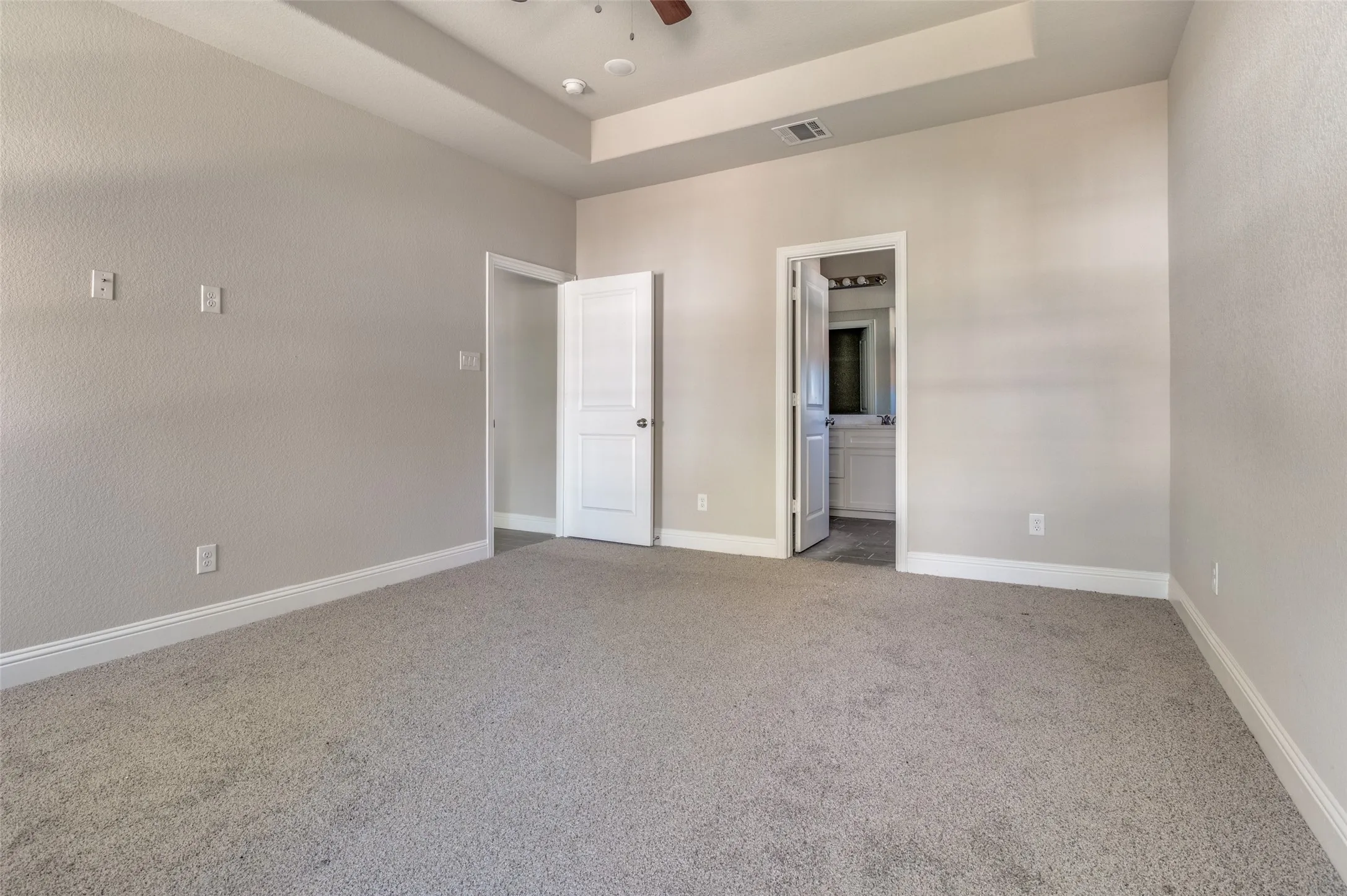 Single Family Residence For Sale in Tarrant County , 5520 Goodman Avenue, Fort Worth, Texas 76107, 4 Bedroom, 2 Bathroom, 1 Garage spaces, 1,810 Sqft, built in 2023, mls#21289767, Real Estate Agent in Fort Worth, Homes For Sale in Tarrant county, Homes For Sale in Fort Worth, Realtor in Fort Worth Texas, Real Estate Brokerage Independent Realty Texas, Luminita Cordes Realtor
