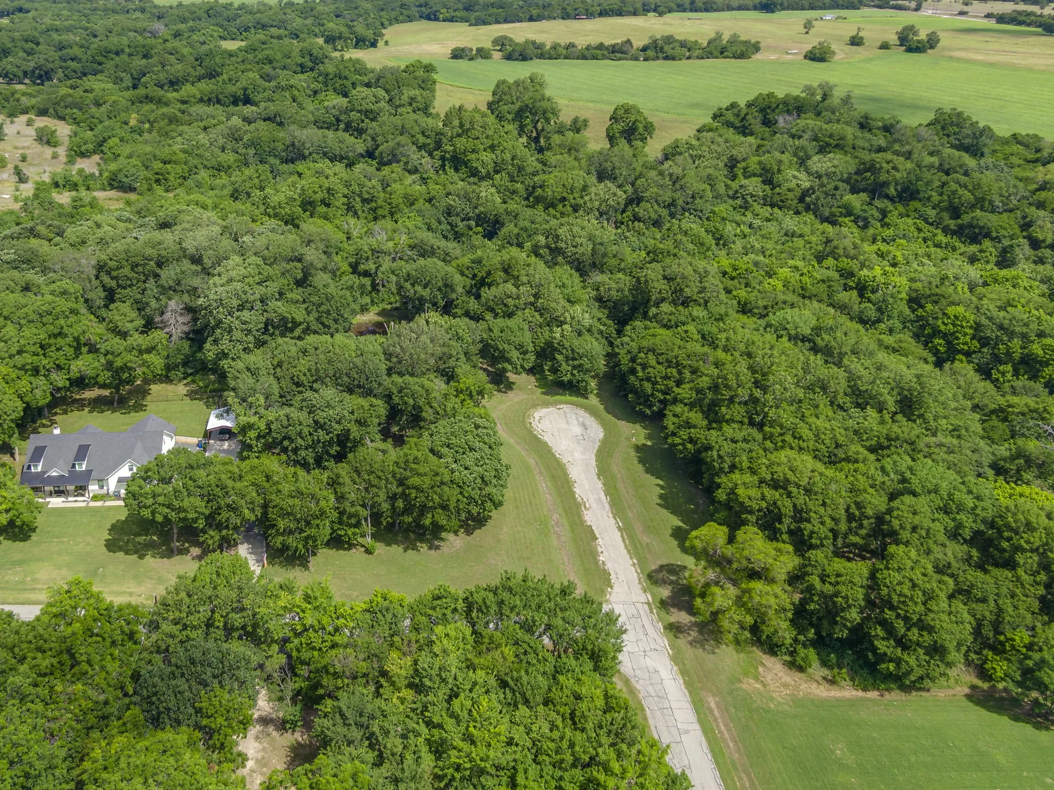 Unimproved Land For Sale in Ellis County , TBD Oak Tree, Waxahachie, Texas 75167, 0, 0, Garage spaces, 0 Sqft, built in 0, Price $200,000, mls#21288806, Real Estate Agent in Waxahachie, Homes For Sale in Ellis county, Homes For Sale in Waxahachie, Realtor in Waxahachie Texas, Real Estate Brokerage Independent Realty Texas, Luminita Cordes Realtor