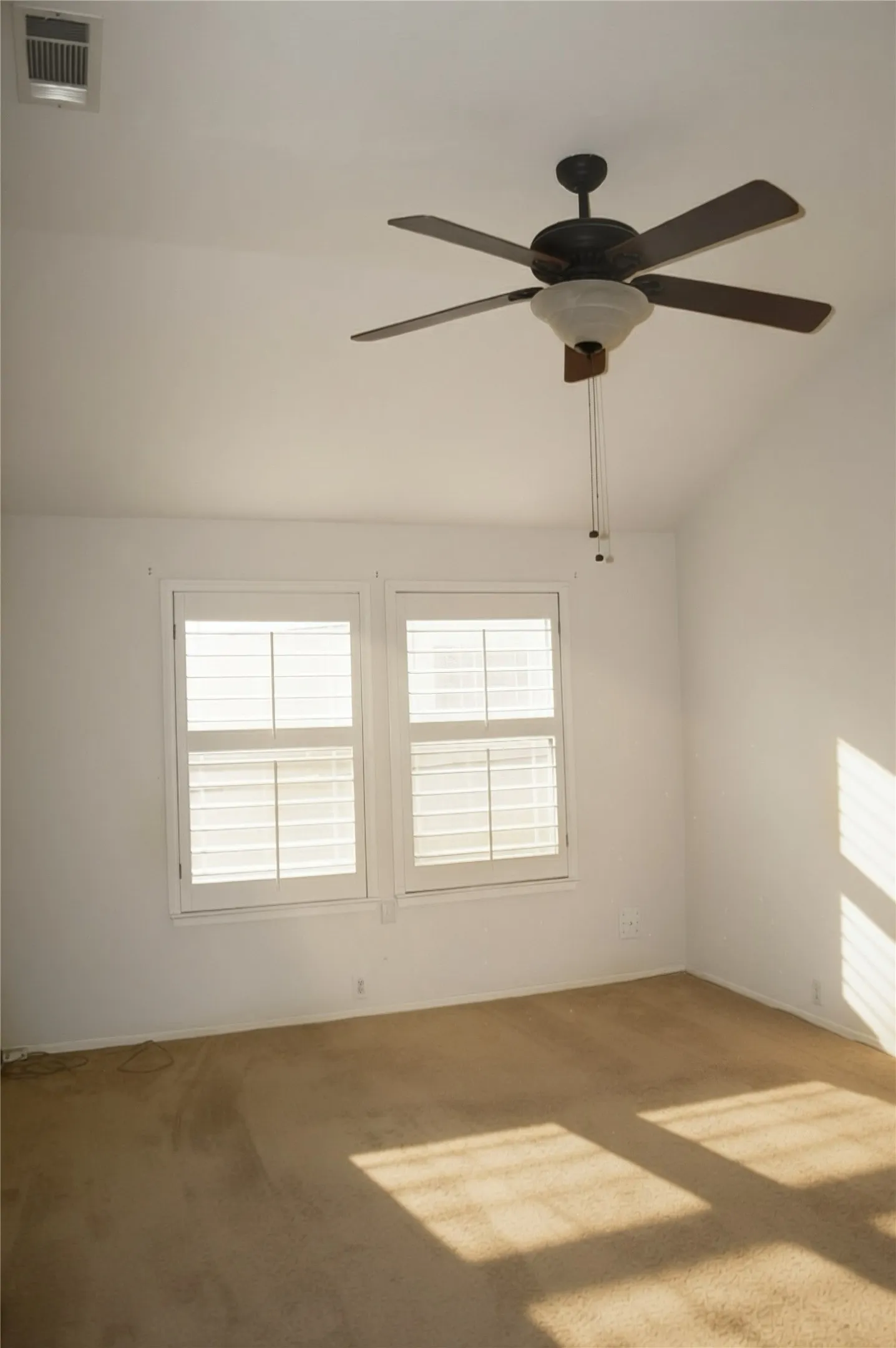 Townhouse For Sale in Denton County , 508 Legends Drive, Lewisville, Texas 75057, 2 Bedrooms, 3 Bathrooms, 2 Garage spaces, 1,339 Sqft, built in 2005, Price $285,000, mls#21278686, Real Estate Agent in Lewisville, Homes For Sale in Denton county, Homes For Sale in Lewisville, Realtor in Lewisville Texas, Real Estate Brokerage Independent Realty Texas, Luminita Cordes Realtor