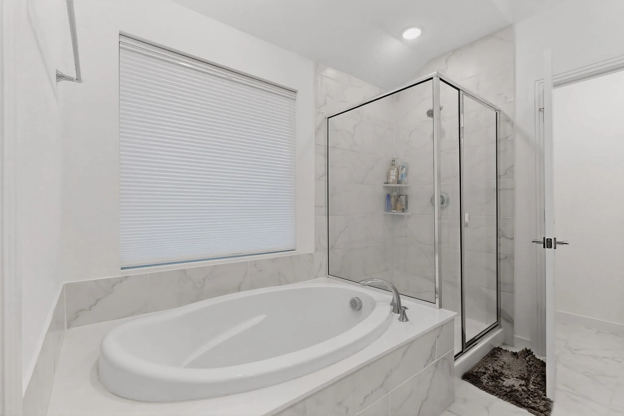 Single Family Residence For Sale in Kaufman County , 1162 Queensdown Way, Forney, Texas 75126, 3 Bedroom, 3 Bathroom, 2 Garage spaces, 2,125 Sqft, built in 2022, mls#21289793, Real Estate Agent in Forney, Homes For Sale in Kaufman county, Homes For Sale in Forney, Realtor in Forney Texas, Real Estate Brokerage Independent Realty Texas, Luminita Cordes Realtor