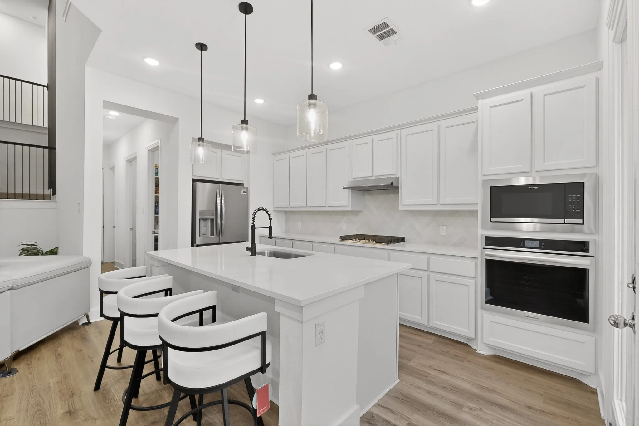 Single Family Residence For Sale in Kaufman County , 1162 Queensdown Way, Forney, Texas 75126, 3 Bedroom, 3 Bathroom, 2 Garage spaces, 2,125 Sqft, built in 2022, mls#21289793, Real Estate Agent in Forney, Homes For Sale in Kaufman county, Homes For Sale in Forney, Realtor in Forney Texas, Real Estate Brokerage Independent Realty Texas, Luminita Cordes Realtor