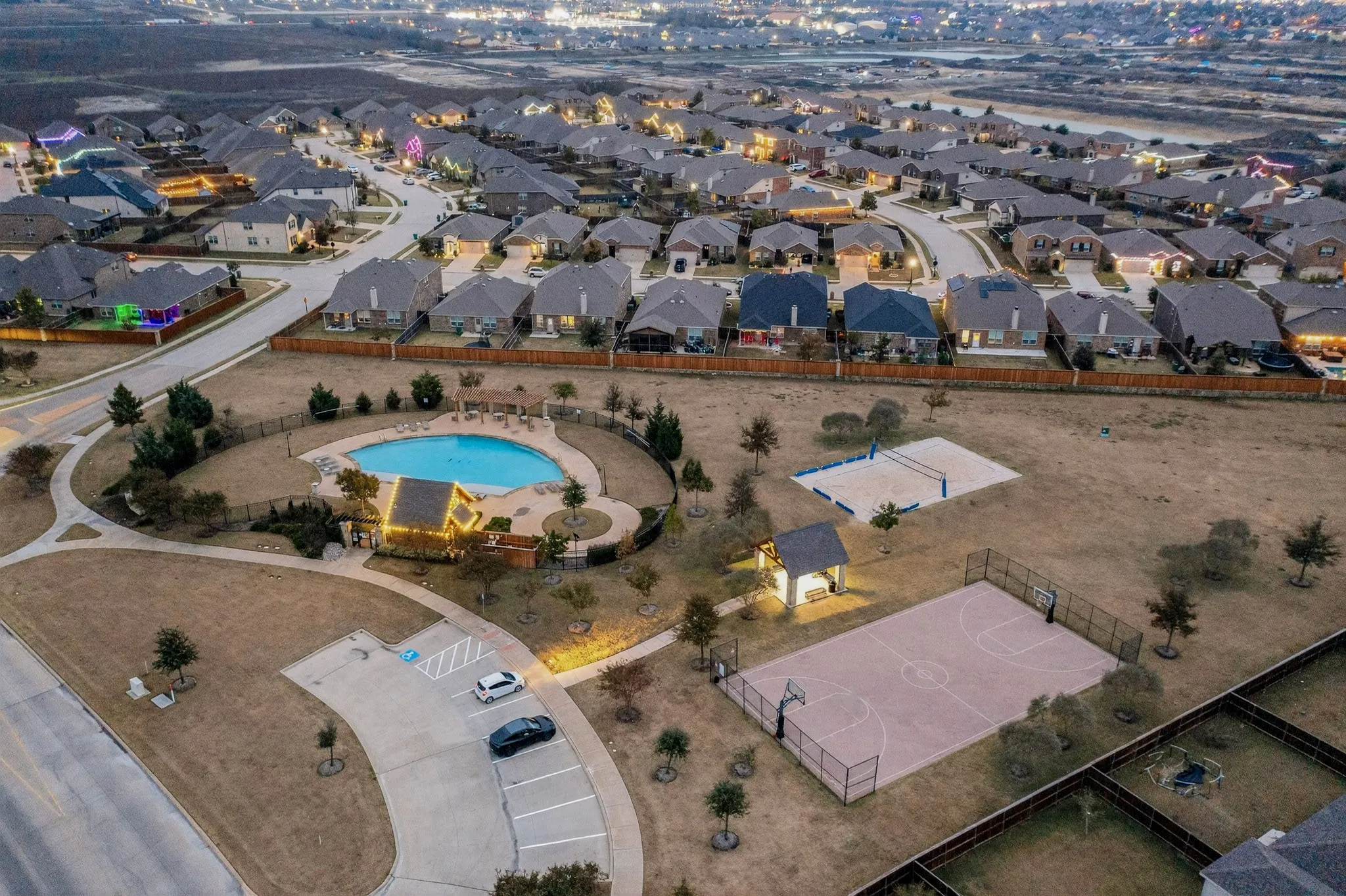 Single Family Residence For Sale in Kaufman County , 1162 Queensdown Way, Forney, Texas 75126, 3 Bedroom, 3 Bathroom, 2 Garage spaces, 2,125 Sqft, built in 2022, mls#21289793, Real Estate Agent in Forney, Homes For Sale in Kaufman county, Homes For Sale in Forney, Realtor in Forney Texas, Real Estate Brokerage Independent Realty Texas, Luminita Cordes Realtor