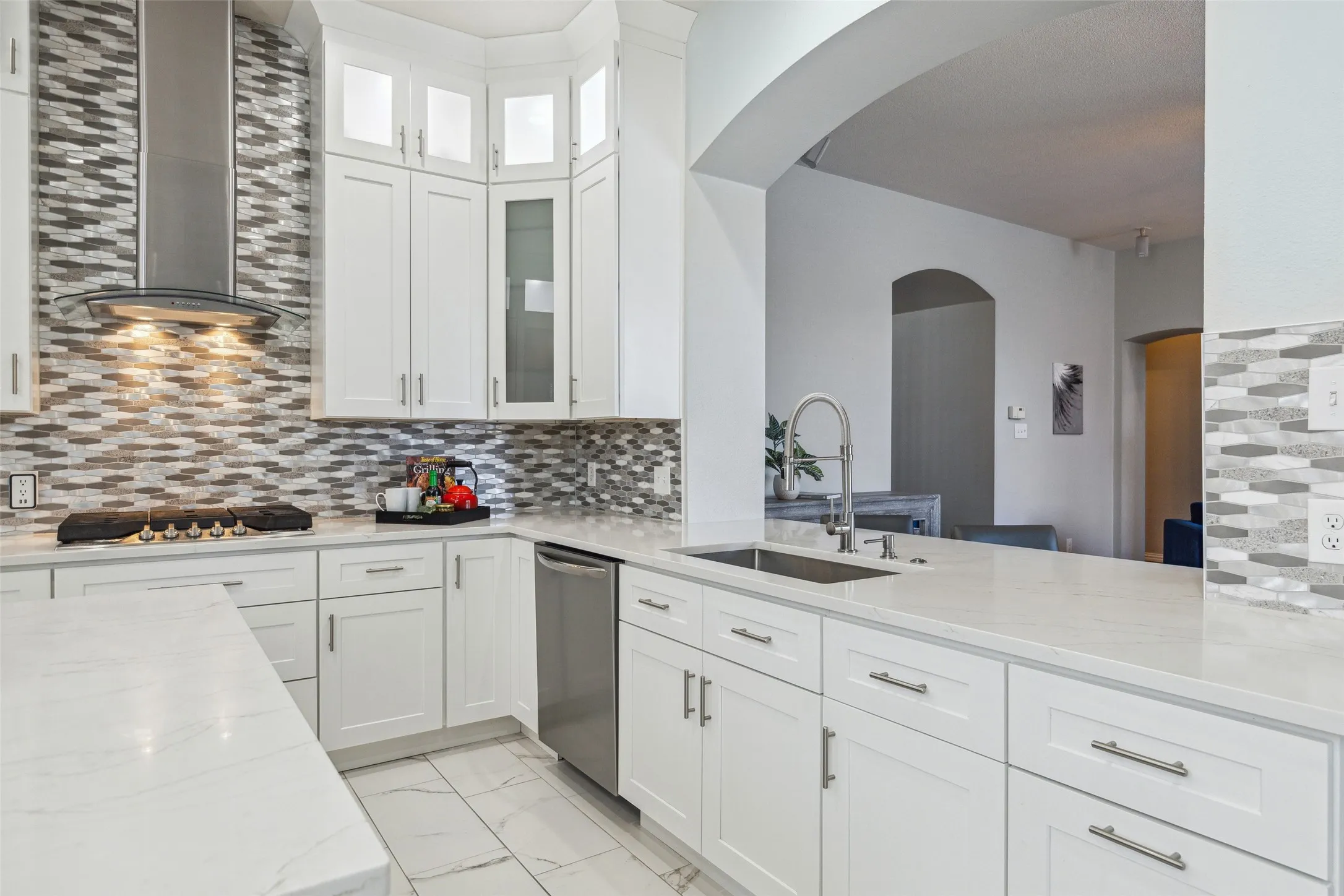 Kitchen - Opens to family room