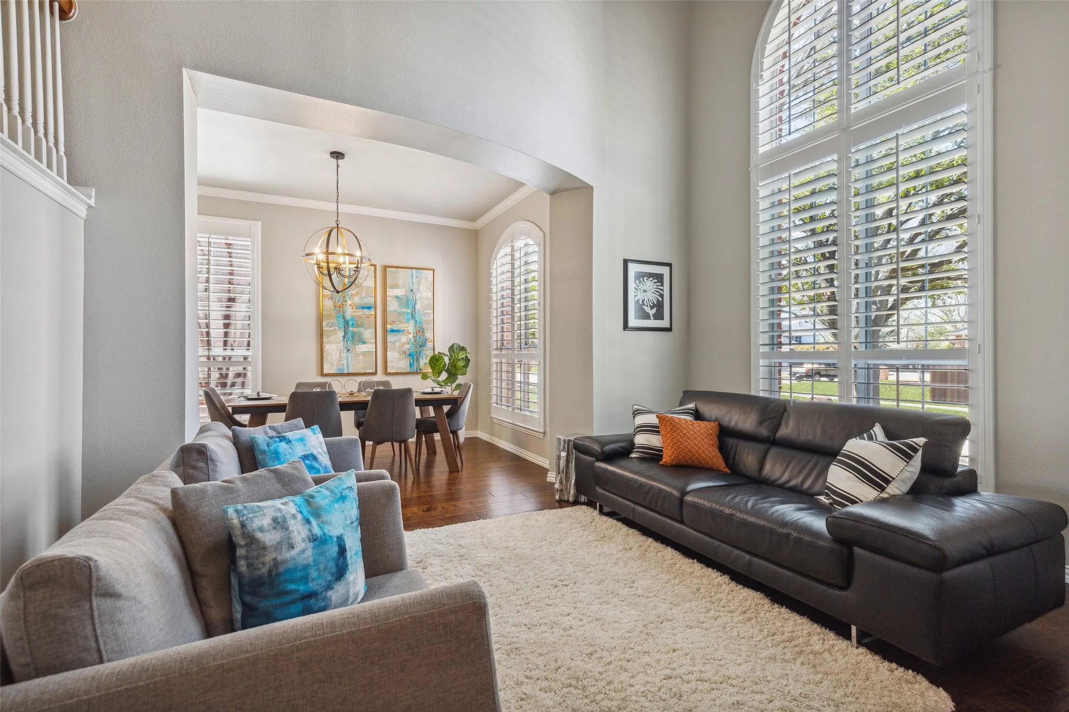 Single Family Residence For Sale in Denton County , 9740 Plains Circle, Frisco, Texas 75033, 4 Bedroom, 4 Bathroom, 2 Garage spaces, 3,674 Sqft, built in 2001, mls#21289429, Real Estate Agent in Frisco, Homes For Sale in Denton county, Homes For Sale in Frisco, Realtor in Frisco Texas, Real Estate Brokerage Independent Realty Texas, Luminita Cordes Realtor
