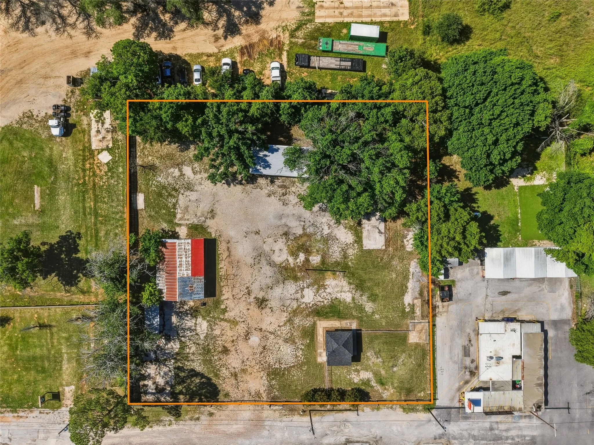Industrial For Sale in Parker County , 2040 Fort Worth Highway, Weatherford, Texas 76086, 0, 0, Garage spaces, 0 Sqft, built in 1995, mls#21289143, Real Estate Agent in Weatherford, Homes For Sale in Parker county, Homes For Sale in Weatherford, Realtor in Weatherford Texas, Real Estate Brokerage Independent Realty Texas, Luminita Cordes Realtor