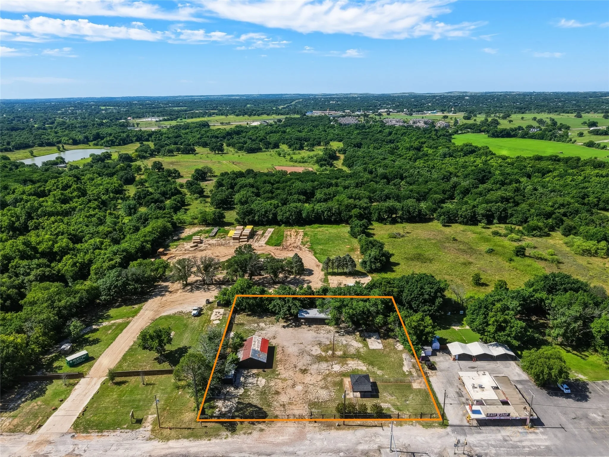 Industrial For Sale in Parker County , 2040 Fort Worth Highway, Weatherford, Texas 76086, 0, 0, Garage spaces, 0 Sqft, built in 1995, mls#21289143, Real Estate Agent in Weatherford, Homes For Sale in Parker county, Homes For Sale in Weatherford, Realtor in Weatherford Texas, Real Estate Brokerage Independent Realty Texas, Luminita Cordes Realtor