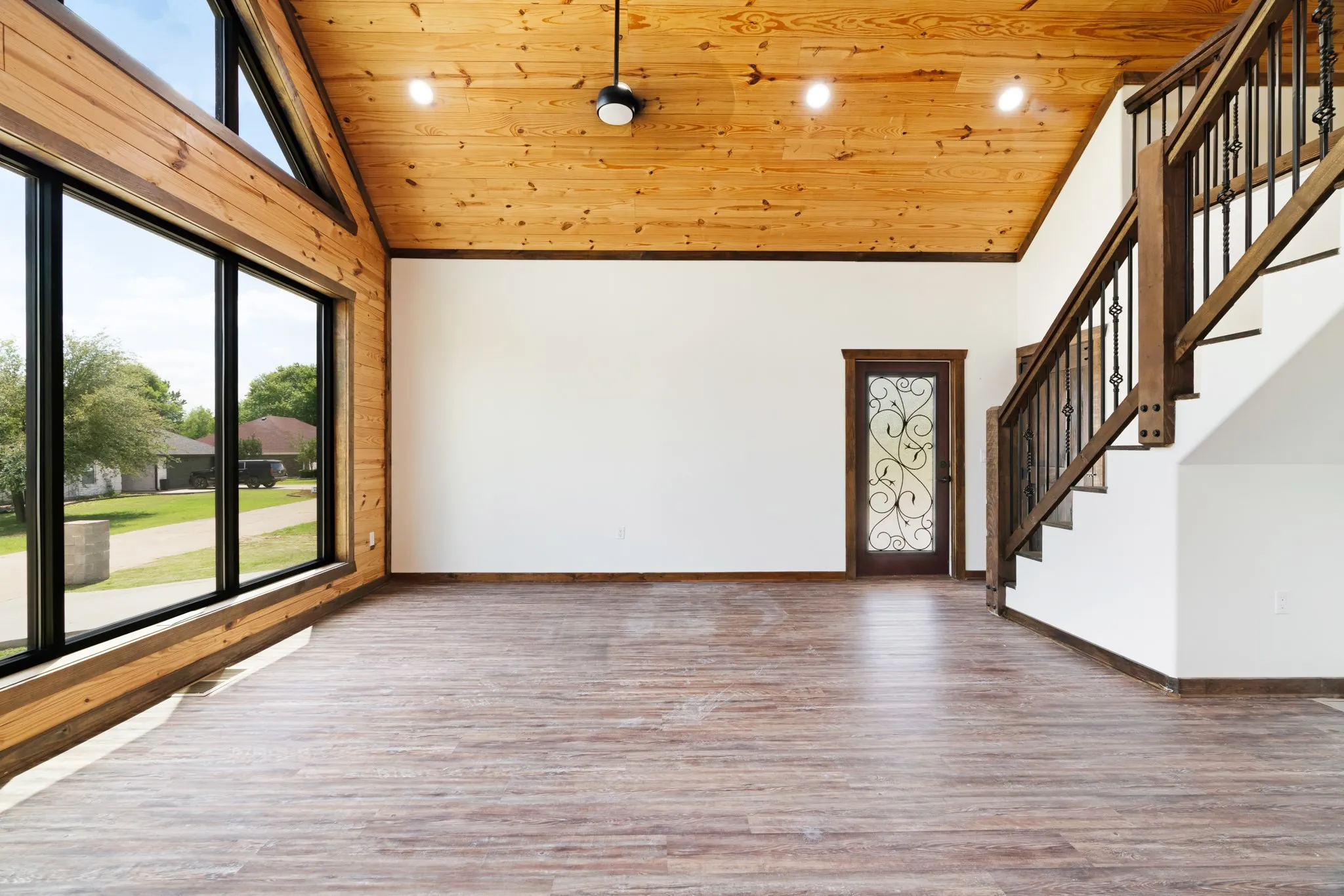 Single Family Residence For Sale in Lamar County , 209 Helena Drive, Powderly, Texas 75473, 3 Bedroom, 2 Bathroom, Garage spaces, 2,334 Sqft, built in 2022, mls#21289778, Real Estate Agent in Powderly, Homes For Sale in Lamar county, Homes For Sale in Powderly, Realtor in Powderly Texas, Real Estate Brokerage Independent Realty Texas, Luminita Cordes Realtor