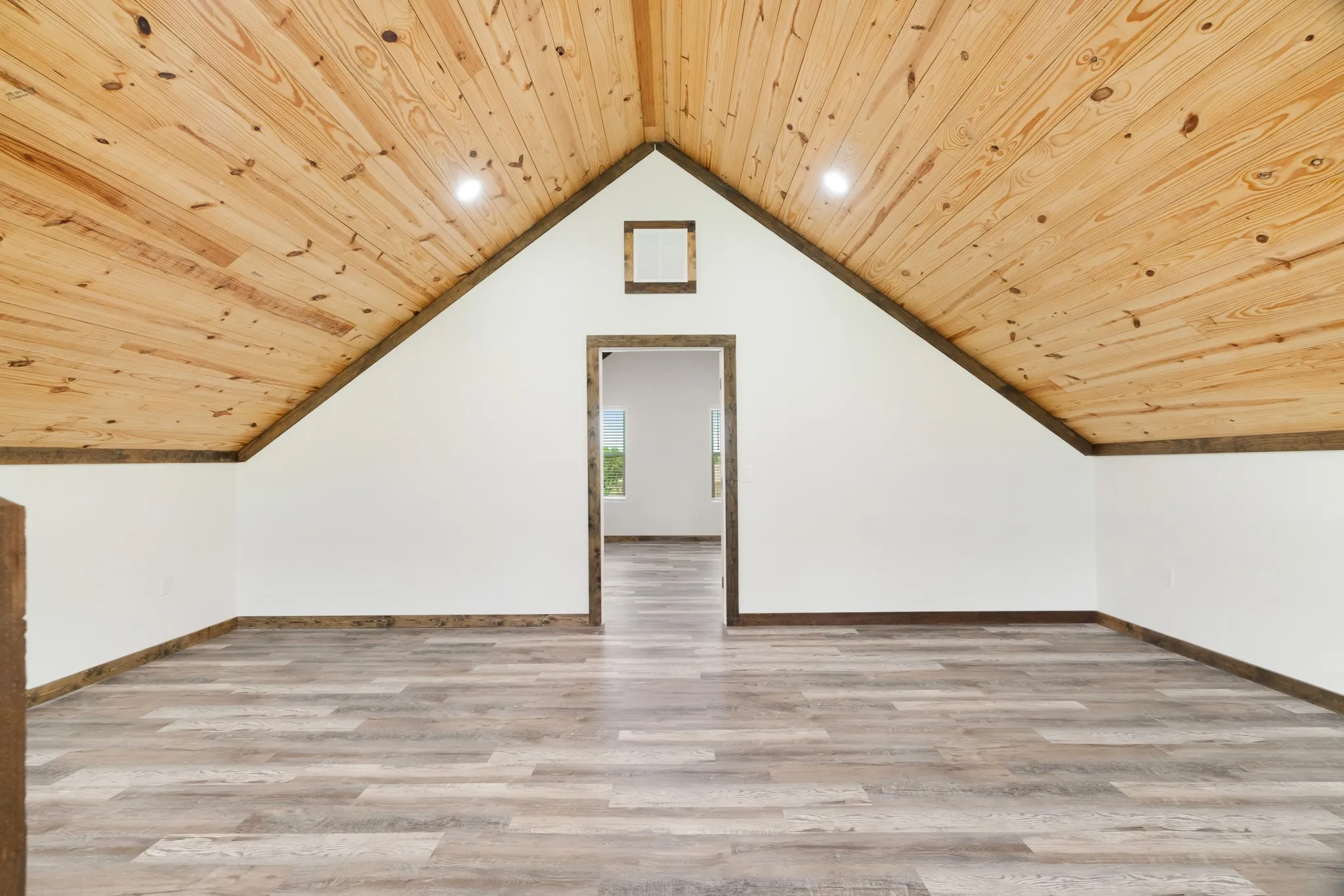 Single Family Residence For Sale in Lamar County , 209 Helena Drive, Powderly, Texas 75473, 3 Bedroom, 2 Bathroom, Garage spaces, 2,334 Sqft, built in 2022, mls#21289778, Real Estate Agent in Powderly, Homes For Sale in Lamar county, Homes For Sale in Powderly, Realtor in Powderly Texas, Real Estate Brokerage Independent Realty Texas, Luminita Cordes Realtor