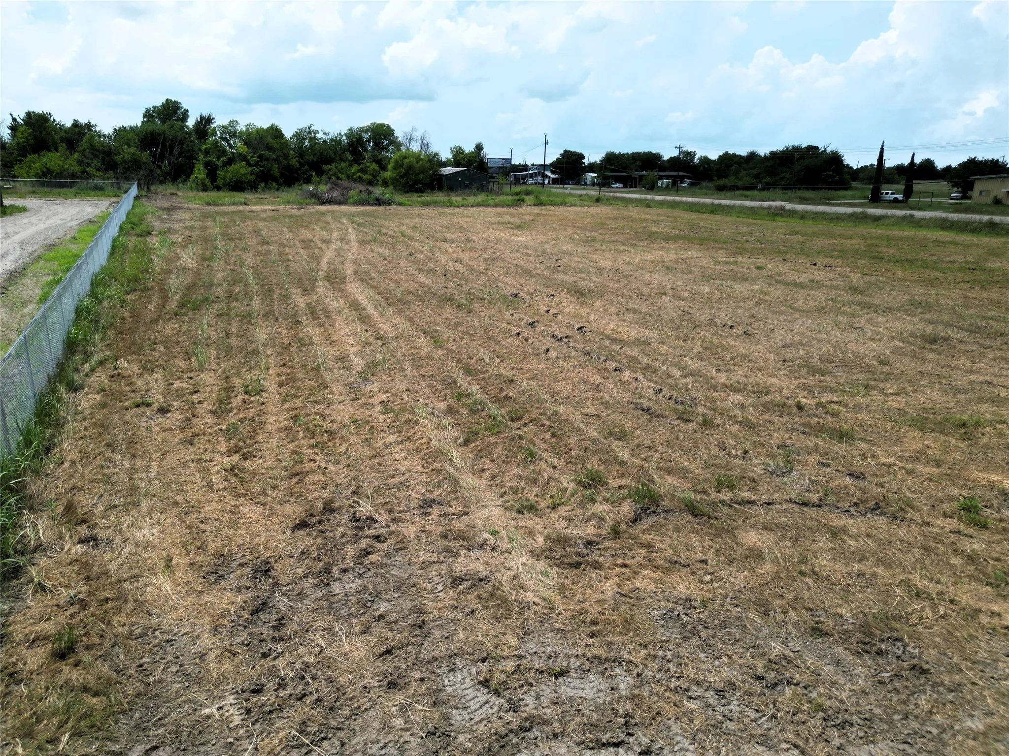 Improved Land For Sale in Hunt County , 2.50+/-Ac Highway 276, West Tawakoni, Texas 75474, 0, 0, Garage spaces, 0 Sqft, built in 0, mls#21289476, Real Estate Agent in West Tawakoni, Homes For Sale in Hunt county, Homes For Sale in West Tawakoni, Realtor in West Tawakoni Texas, Real Estate Brokerage Independent Realty Texas, Luminita Cordes Realtor