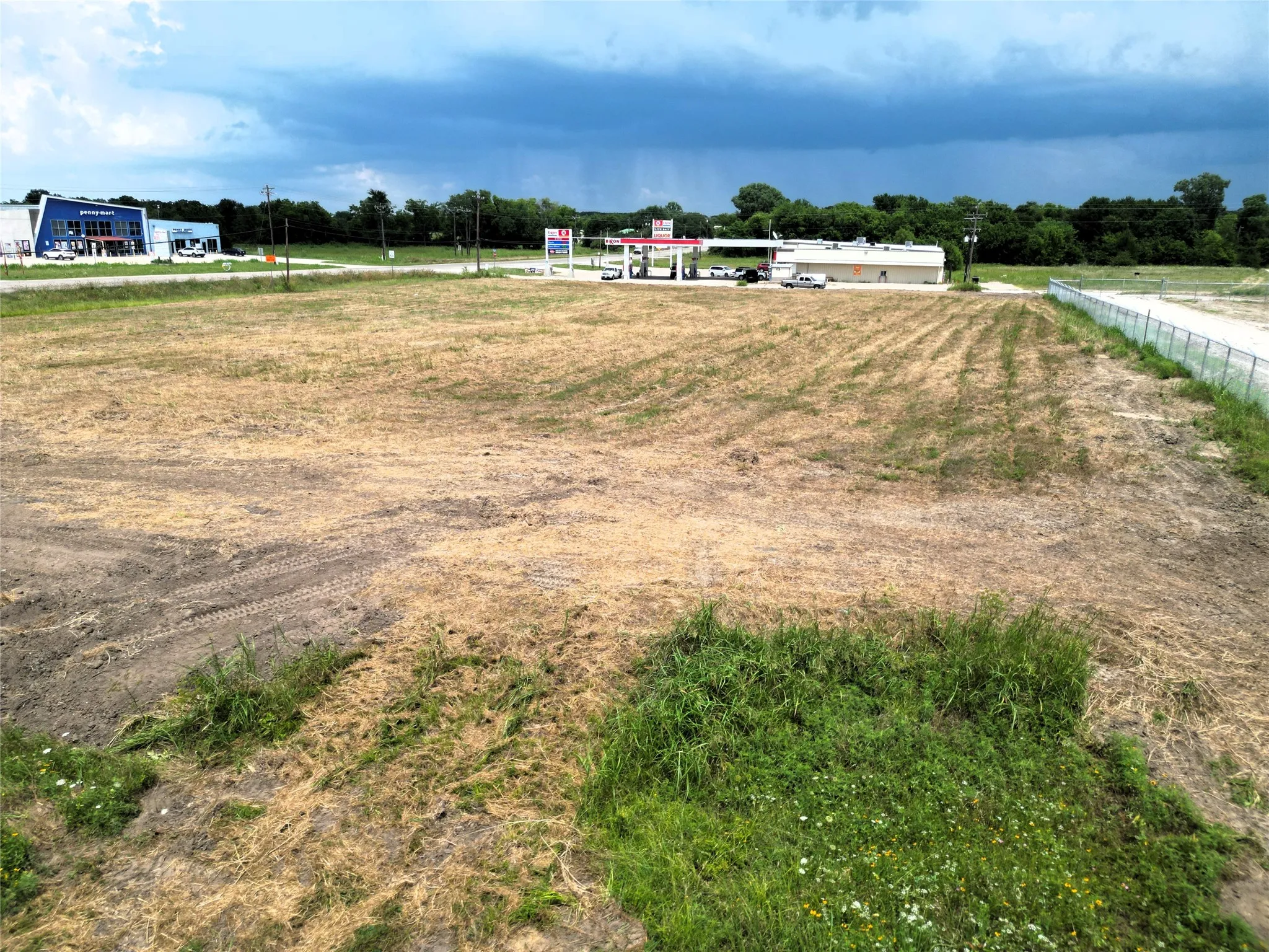 Improved Land For Sale in Hunt County , 2.50+/-Ac Highway 276, West Tawakoni, Texas 75474, 0, 0, Garage spaces, 0 Sqft, built in 0, mls#21289476, Real Estate Agent in West Tawakoni, Homes For Sale in Hunt county, Homes For Sale in West Tawakoni, Realtor in West Tawakoni Texas, Real Estate Brokerage Independent Realty Texas, Luminita Cordes Realtor