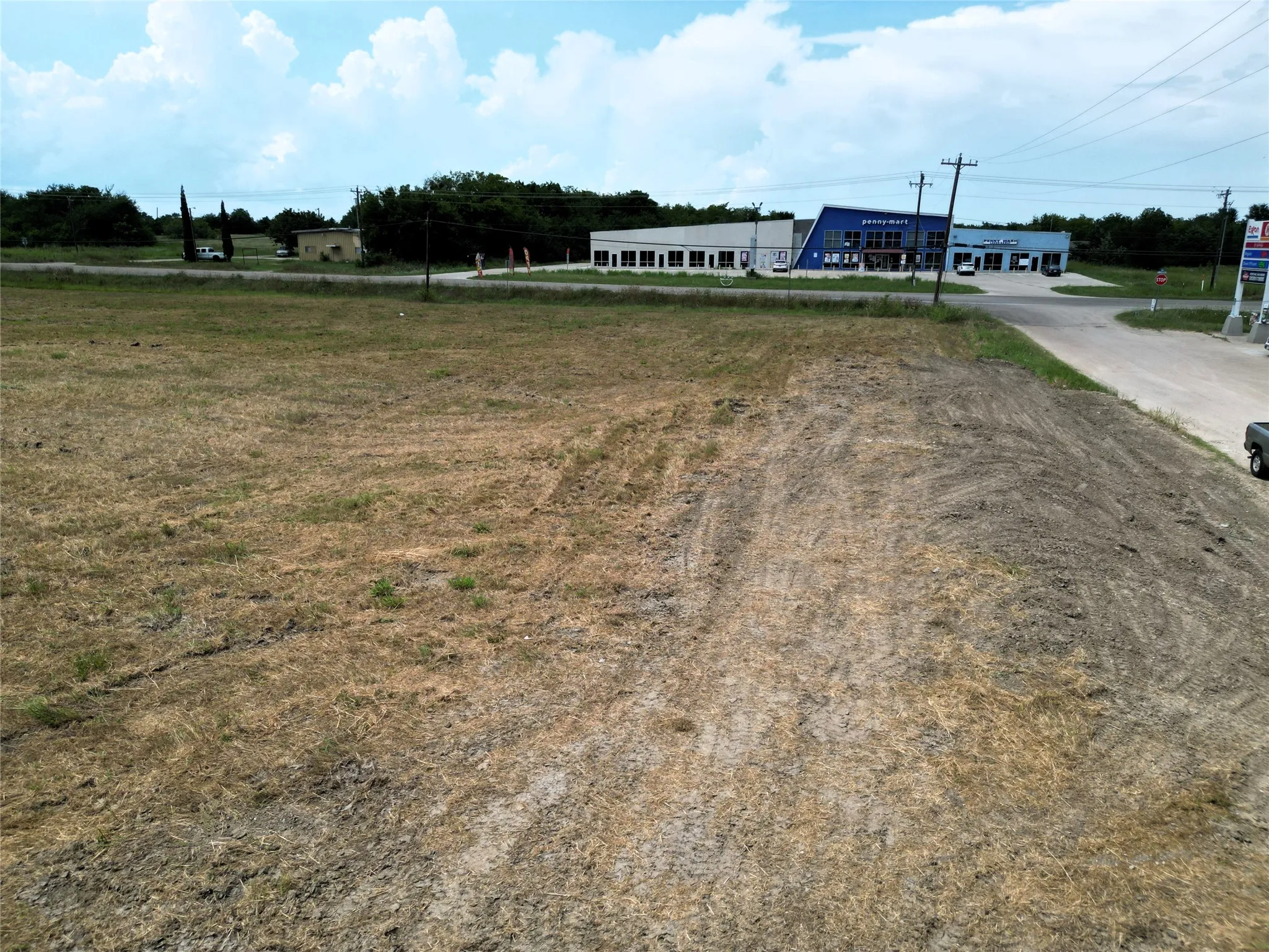 Improved Land For Sale in Hunt County , 2.50+/-Ac Highway 276, West Tawakoni, Texas 75474, 0, 0, Garage spaces, 0 Sqft, built in 0, mls#21289476, Real Estate Agent in West Tawakoni, Homes For Sale in Hunt county, Homes For Sale in West Tawakoni, Realtor in West Tawakoni Texas, Real Estate Brokerage Independent Realty Texas, Luminita Cordes Realtor