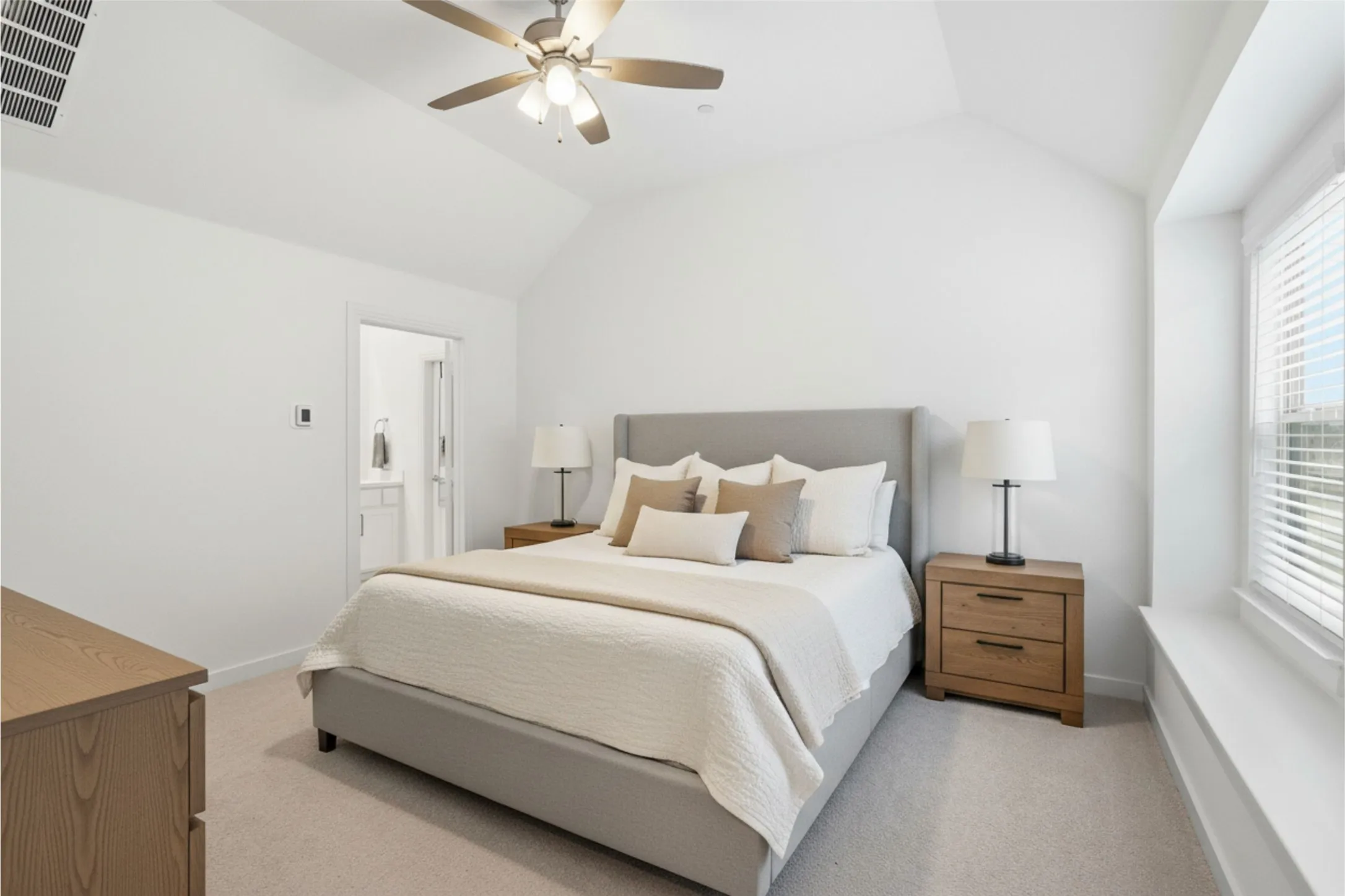 Townhouse For Sale in Collin County , 8029 Pine Island Way, Mc Kinney, Texas 75071, 3 Bedrooms, 3 Bathrooms, 2 Garage spaces, 1,803 Sqft, built in 2022, Price $379,000, mls#21288079, Real Estate Agent in Mc Kinney, Homes For Sale in Collin county, Homes For Sale in Mc Kinney, Realtor in Mc Kinney Texas, Real Estate Brokerage Independent Realty Texas, Luminita Cordes Realtor