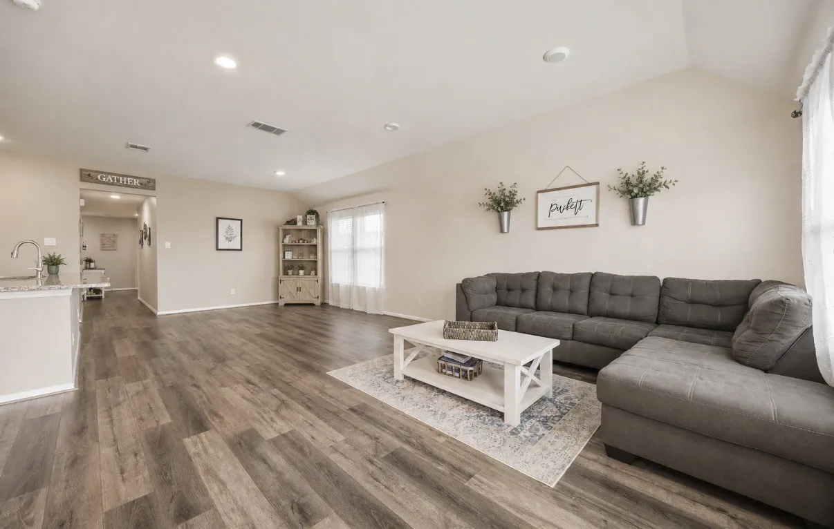Single Family Residence For Sale in Collin County , 312 Silo Circle, Josephine, Texas 75189, 5 Bedroom, 2 Bathroom, 2 Garage spaces, 2,047 Sqft, built in 2018, mls#21289896, Real Estate Agent in Josephine, Homes For Sale in Collin county, Homes For Sale in Josephine, Realtor in Josephine Texas, Real Estate Brokerage Independent Realty Texas, Luminita Cordes Realtor