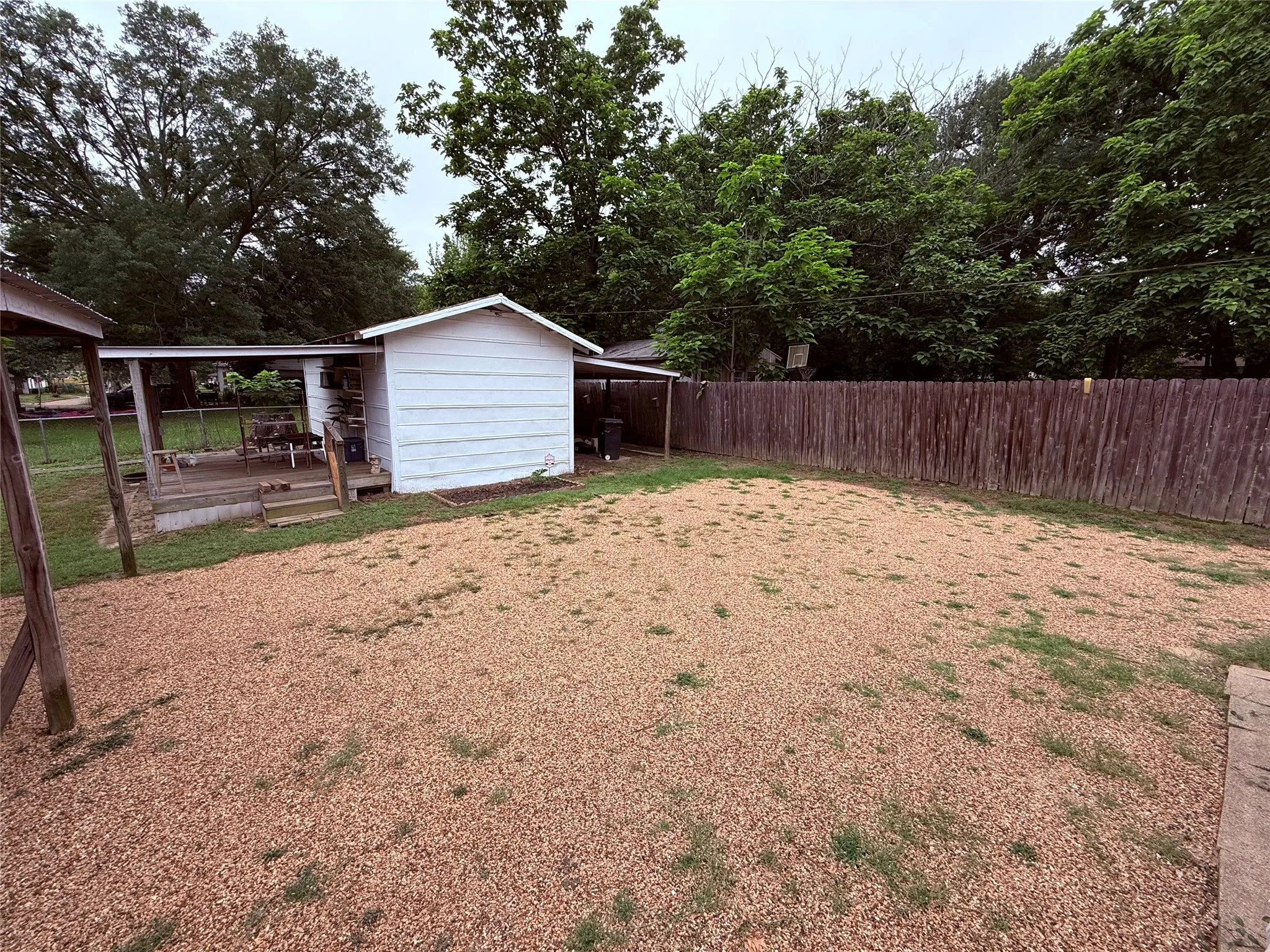 Single Family Residence For Sale in Wood County , 306 Floyd Street, Winnsboro, Texas 75494, 3 Bedroom, 2 Bathroom, Garage spaces, 1,718 Sqft, built in 1985, Price $149,500, mls#21288799, Real Estate Agent in Winnsboro, Homes For Sale in Wood county, Homes For Sale in Winnsboro, Realtor in Winnsboro Texas, Real Estate Brokerage Independent Realty Texas, Luminita Cordes Realtor