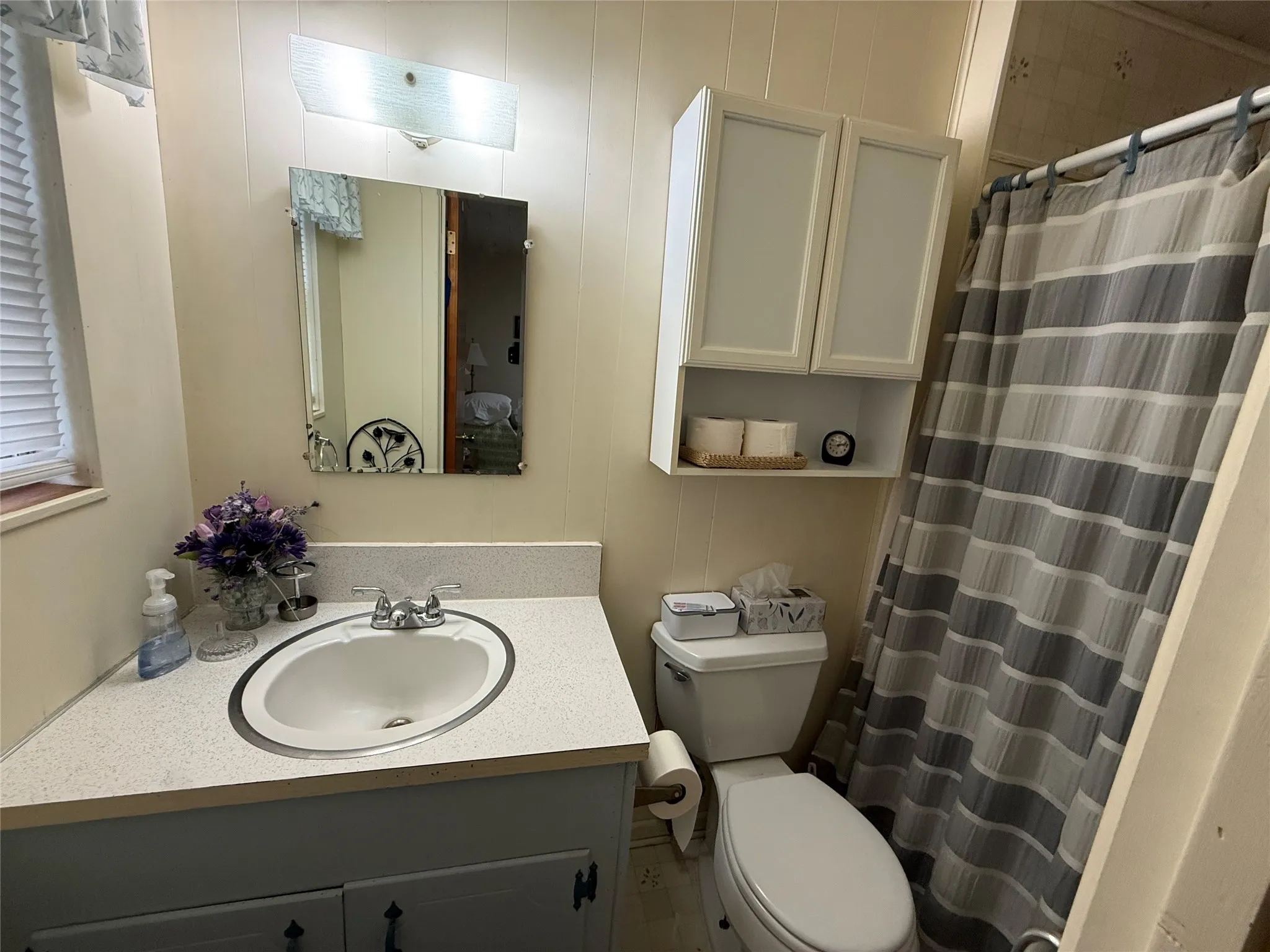 Single Family Residence For Sale in Wood County , 306 Floyd Street, Winnsboro, Texas 75494, 3 Bedroom, 2 Bathroom, Garage spaces, 1,718 Sqft, built in 1985, Price $149,500, mls#21288799, Real Estate Agent in Winnsboro, Homes For Sale in Wood county, Homes For Sale in Winnsboro, Realtor in Winnsboro Texas, Real Estate Brokerage Independent Realty Texas, Luminita Cordes Realtor