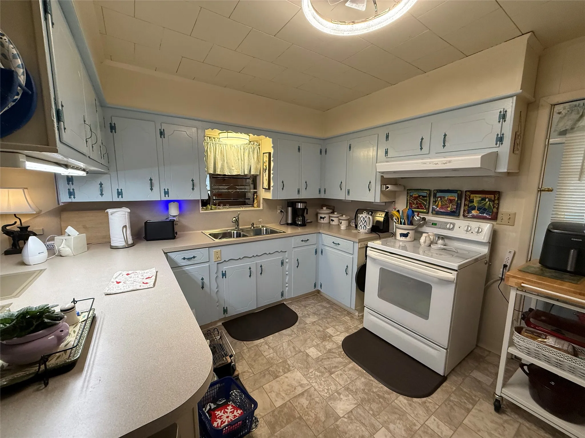 Single Family Residence For Sale in Wood County , 306 Floyd Street, Winnsboro, Texas 75494, 3 Bedroom, 2 Bathroom, Garage spaces, 1,718 Sqft, built in 1985, Price $149,500, mls#21288799, Real Estate Agent in Winnsboro, Homes For Sale in Wood county, Homes For Sale in Winnsboro, Realtor in Winnsboro Texas, Real Estate Brokerage Independent Realty Texas, Luminita Cordes Realtor