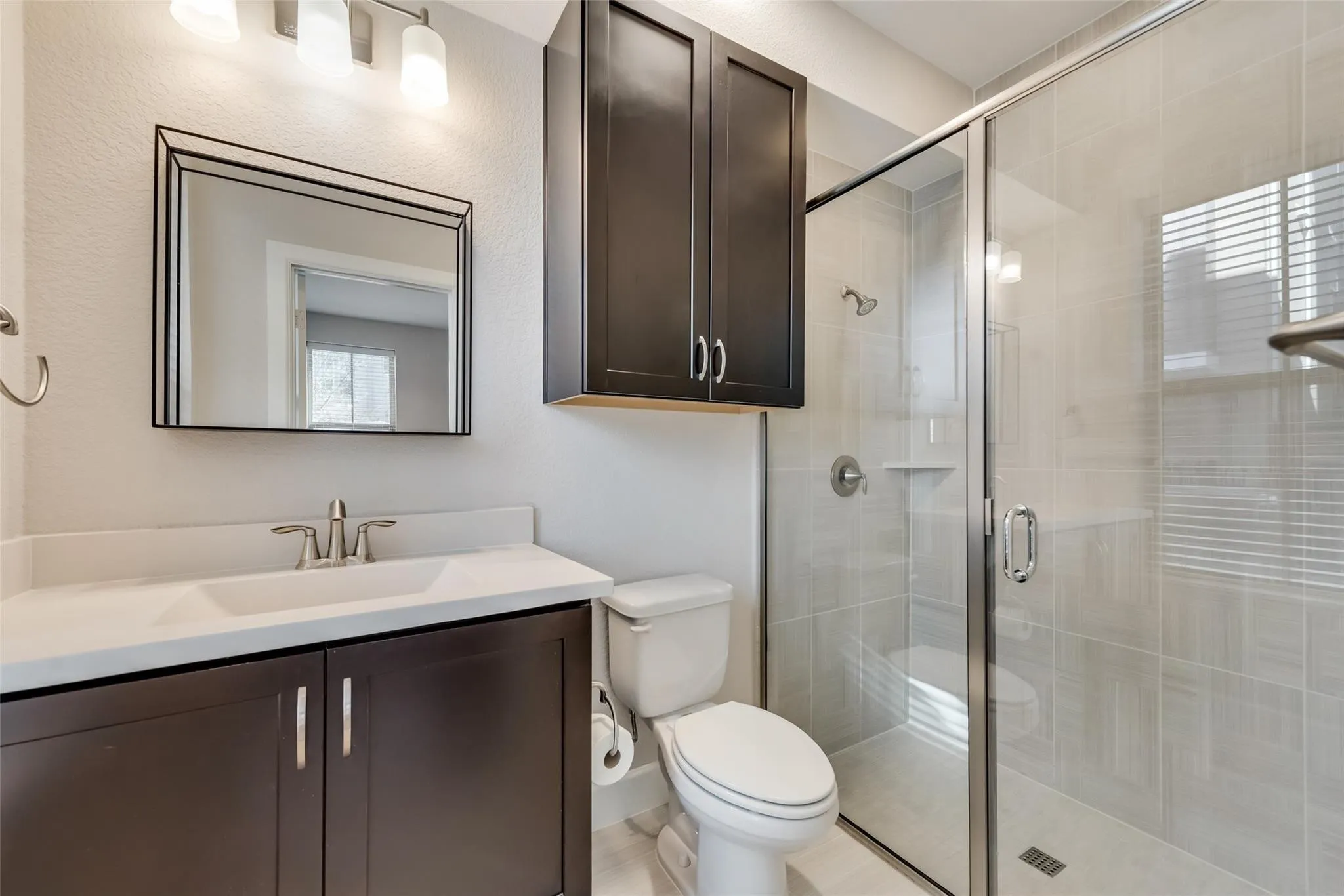 Townhouse For Rent in Dallas County , 1310 Branchwood Place, Dallas, Texas 75215, 3 Bedroom, 4 Bathroom, 2 Garage spaces, 2,396 Sqft, built in 2017, mls#21282446, Real Estate Agent in Dallas, Homes For Rent in Dallas county, Homes For Rent in Dallas, Realtor in Dallas Texas, Real Estate Brokerage Independent Realty Texas, Luminita Cordes Realtor