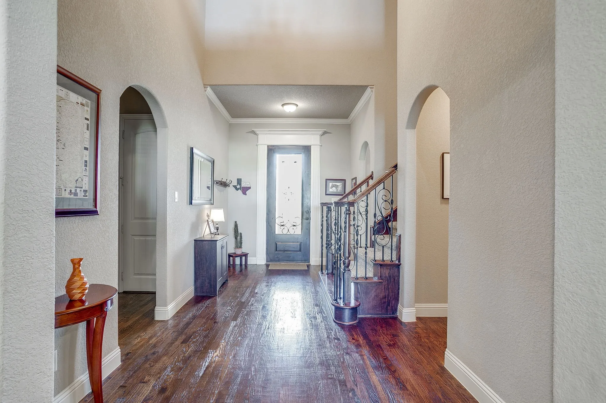 Single Family Residence For Sale in Parker County , 105 Legacy Downs Drive, Fort Worth, Texas 76126, 4 Bedroom, 4 Bathroom, 3 Garage spaces, 3,083 Sqft, built in 2014, mls#21289936, Real Estate Agent in Fort Worth, Homes For Sale in Parker county, Homes For Sale in Fort Worth, Realtor in Fort Worth Texas, Real Estate Brokerage Independent Realty Texas, Luminita Cordes Realtor