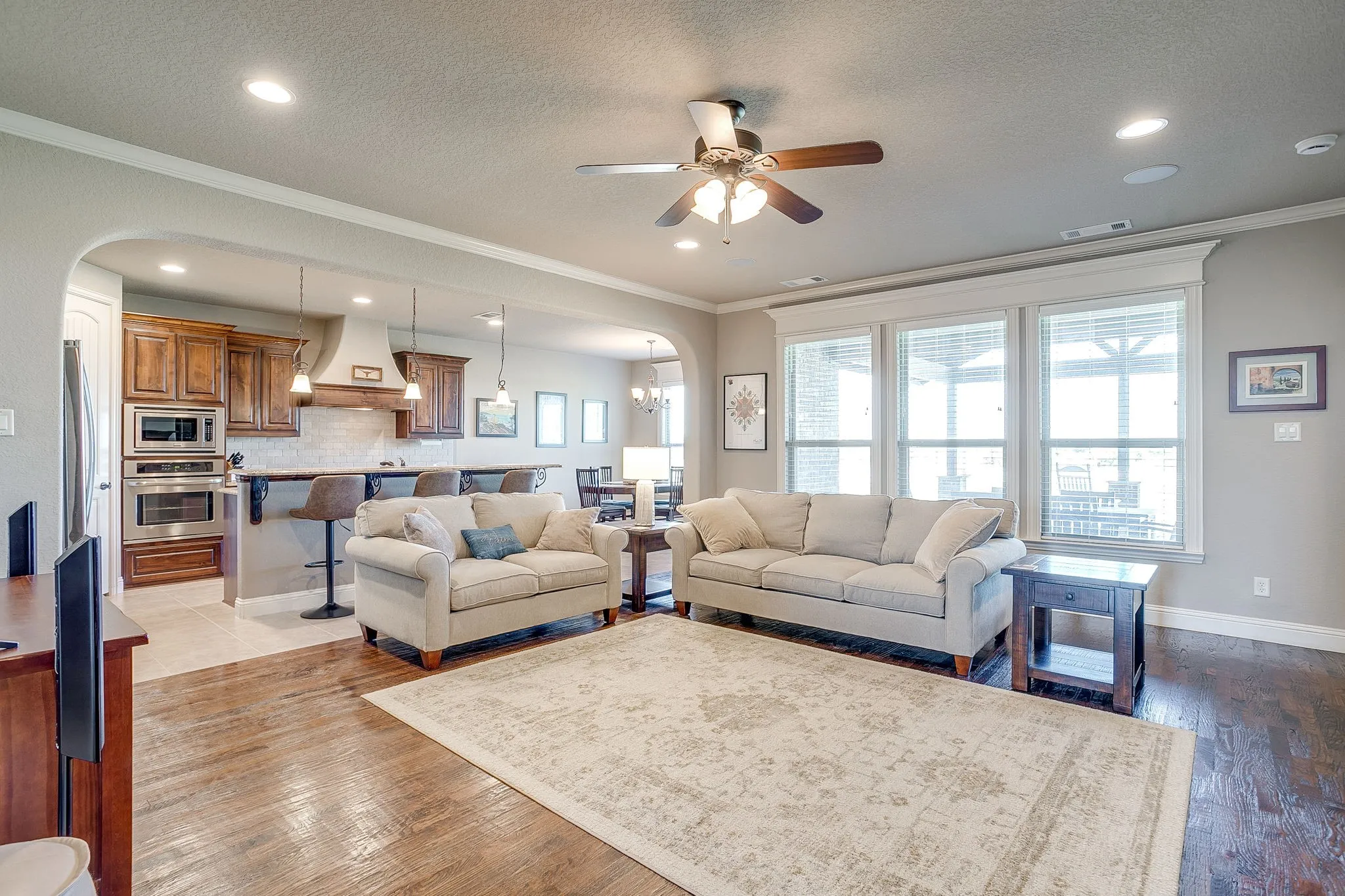 Single Family Residence For Sale in Parker County , 105 Legacy Downs Drive, Fort Worth, Texas 76126, 4 Bedroom, 4 Bathroom, 3 Garage spaces, 3,083 Sqft, built in 2014, mls#21289936, Real Estate Agent in Fort Worth, Homes For Sale in Parker county, Homes For Sale in Fort Worth, Realtor in Fort Worth Texas, Real Estate Brokerage Independent Realty Texas, Luminita Cordes Realtor