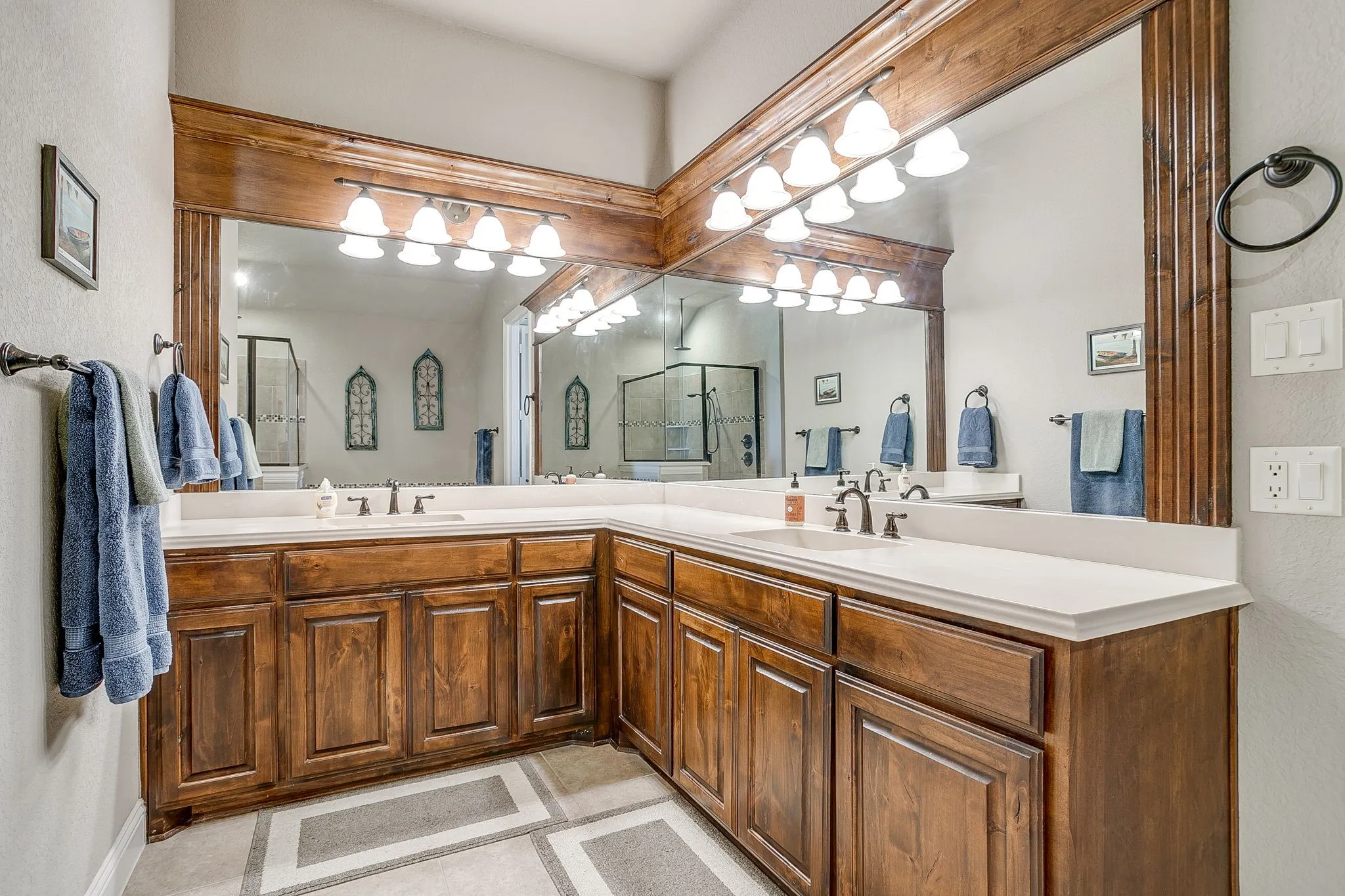 Single Family Residence For Sale in Parker County , 105 Legacy Downs Drive, Fort Worth, Texas 76126, 4 Bedroom, 4 Bathroom, 3 Garage spaces, 3,083 Sqft, built in 2014, mls#21289936, Real Estate Agent in Fort Worth, Homes For Sale in Parker county, Homes For Sale in Fort Worth, Realtor in Fort Worth Texas, Real Estate Brokerage Independent Realty Texas, Luminita Cordes Realtor