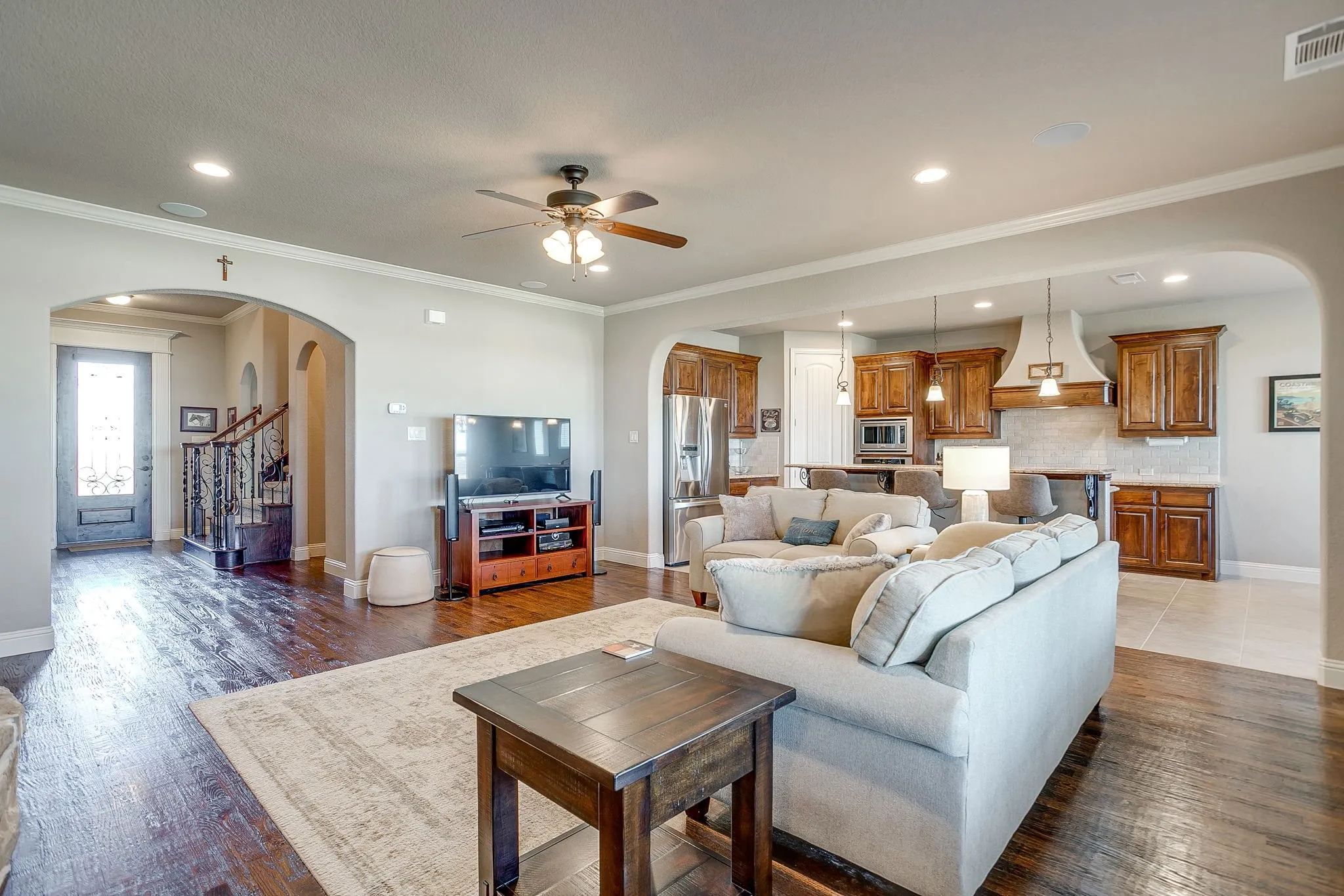 Single Family Residence For Sale in Parker County , 105 Legacy Downs Drive, Fort Worth, Texas 76126, 4 Bedroom, 4 Bathroom, 3 Garage spaces, 3,083 Sqft, built in 2014, mls#21289936, Real Estate Agent in Fort Worth, Homes For Sale in Parker county, Homes For Sale in Fort Worth, Realtor in Fort Worth Texas, Real Estate Brokerage Independent Realty Texas, Luminita Cordes Realtor