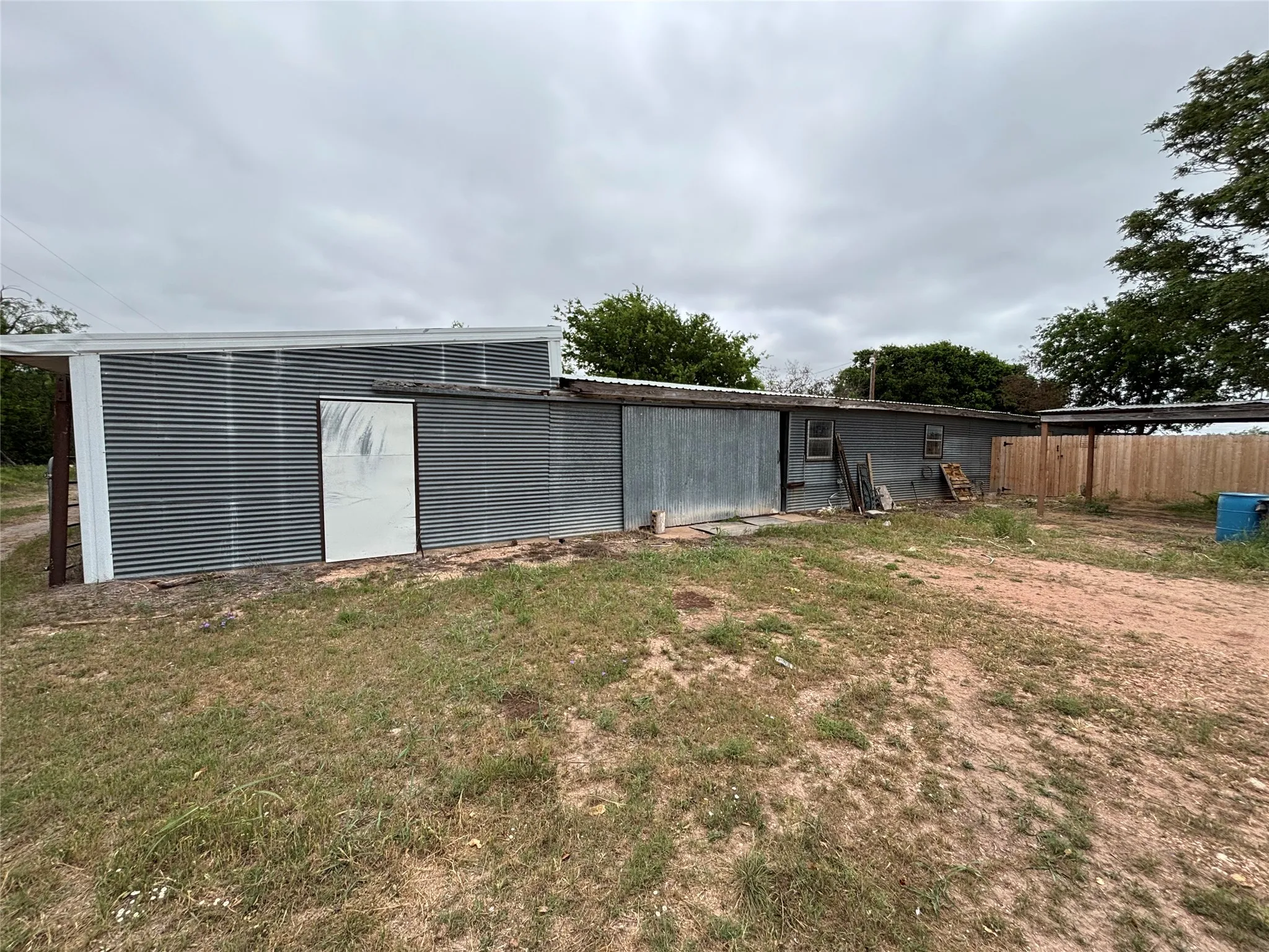Farm For Sale in Runnels County , 202 County Road 312, Winters, Texas 79567, 3 Bedrooms, 2 Bathrooms, Garage spaces, 1,368 Sqft, built in 1996, Price $395,000, mls#21289900, Real Estate Agent in Winters, Homes For Sale in Runnels county, Homes For Sale in Winters, Realtor in Winters Texas, Real Estate Brokerage Independent Realty Texas, Luminita Cordes Realtor