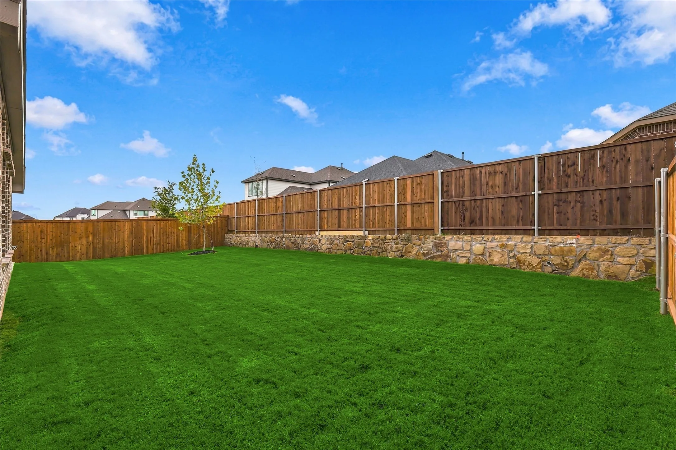 Single Family Residence For Sale in Collin County , 1312 Huntington Drive, Anna, Texas 75409, 4 Bedroom, 3 Bathroom, 2 Garage spaces, 2,168 Sqft, built in 2026, mls#21276699, Real Estate Agent in Anna, Homes For Sale in Collin county, Homes For Sale in Anna, Realtor in Anna Texas, Real Estate Brokerage Independent Realty Texas, Luminita Cordes Realtor