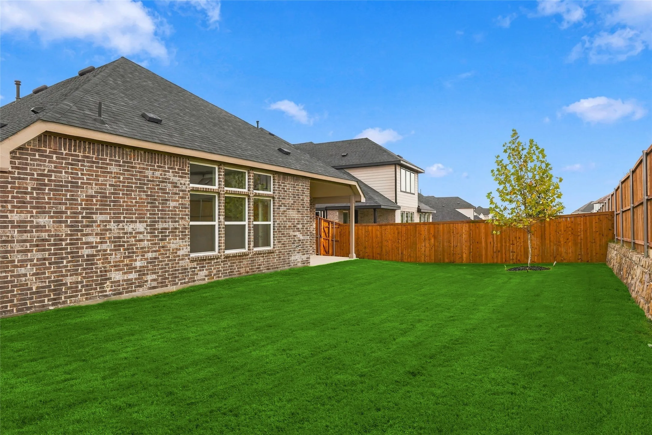 Single Family Residence For Sale in Collin County , 1312 Huntington Drive, Anna, Texas 75409, 4 Bedroom, 3 Bathroom, 2 Garage spaces, 2,168 Sqft, built in 2026, mls#21276699, Real Estate Agent in Anna, Homes For Sale in Collin county, Homes For Sale in Anna, Realtor in Anna Texas, Real Estate Brokerage Independent Realty Texas, Luminita Cordes Realtor
