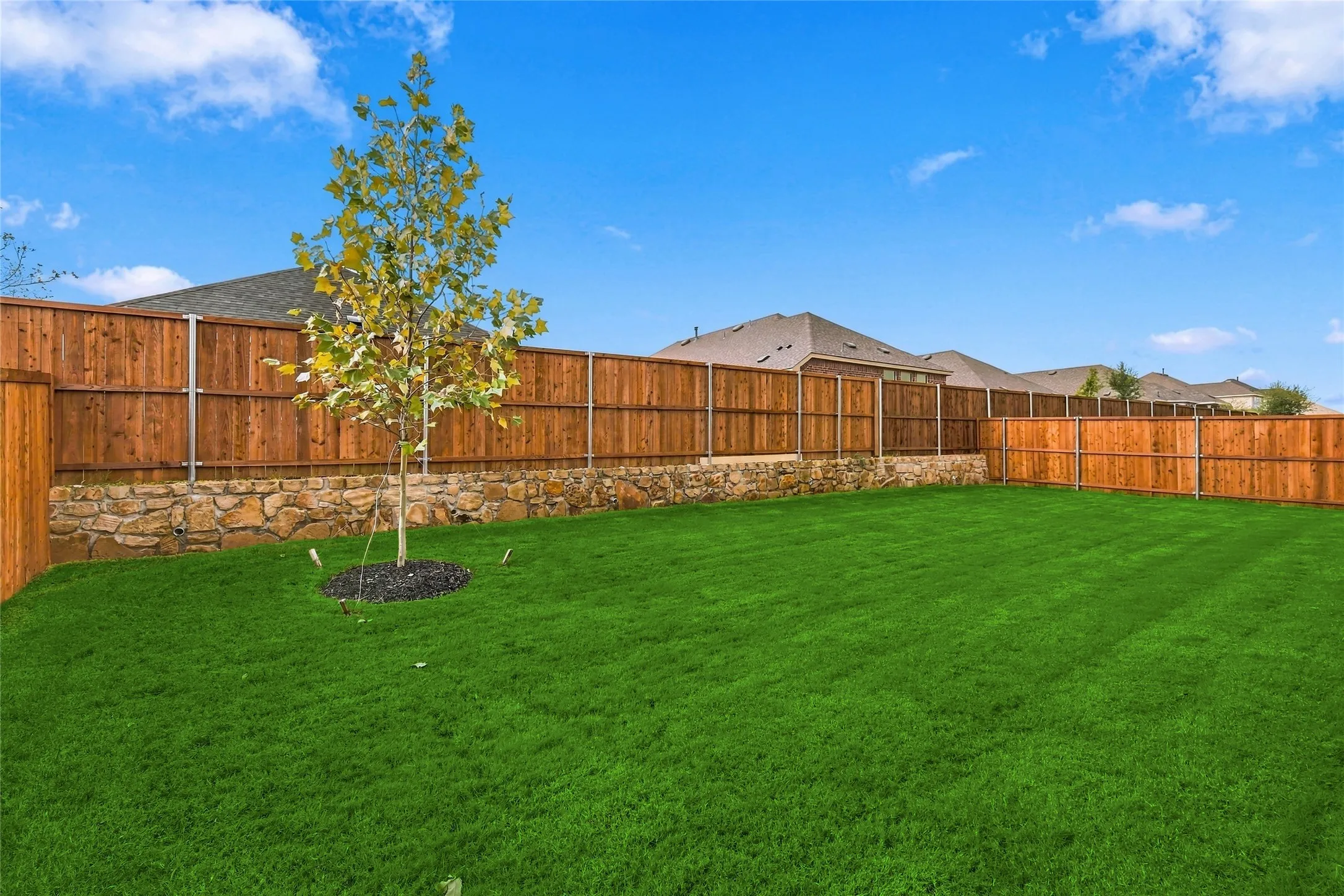 Single Family Residence For Sale in Collin County , 1312 Huntington Drive, Anna, Texas 75409, 4 Bedroom, 3 Bathroom, 2 Garage spaces, 2,168 Sqft, built in 2026, mls#21276699, Real Estate Agent in Anna, Homes For Sale in Collin county, Homes For Sale in Anna, Realtor in Anna Texas, Real Estate Brokerage Independent Realty Texas, Luminita Cordes Realtor