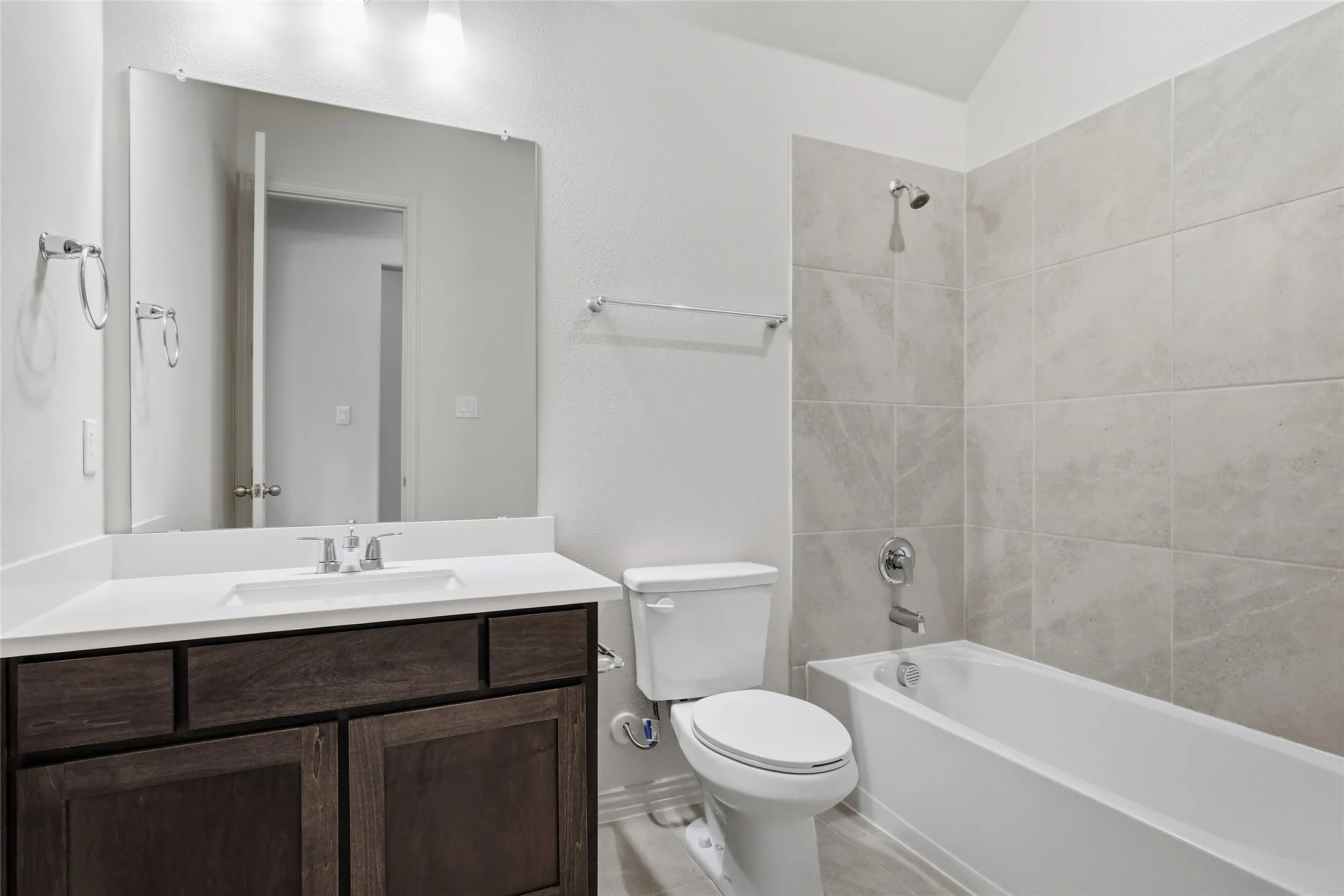 Single Family Residence For Sale in Collin County , 1312 Huntington Drive, Anna, Texas 75409, 4 Bedroom, 3 Bathroom, 2 Garage spaces, 2,168 Sqft, built in 2026, mls#21276699, Real Estate Agent in Anna, Homes For Sale in Collin county, Homes For Sale in Anna, Realtor in Anna Texas, Real Estate Brokerage Independent Realty Texas, Luminita Cordes Realtor